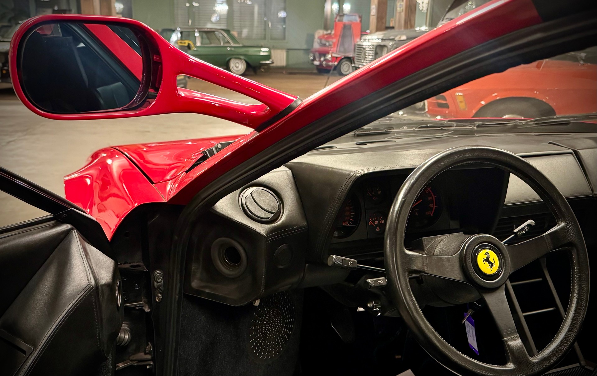 FERRARI Monospecchio-image-17