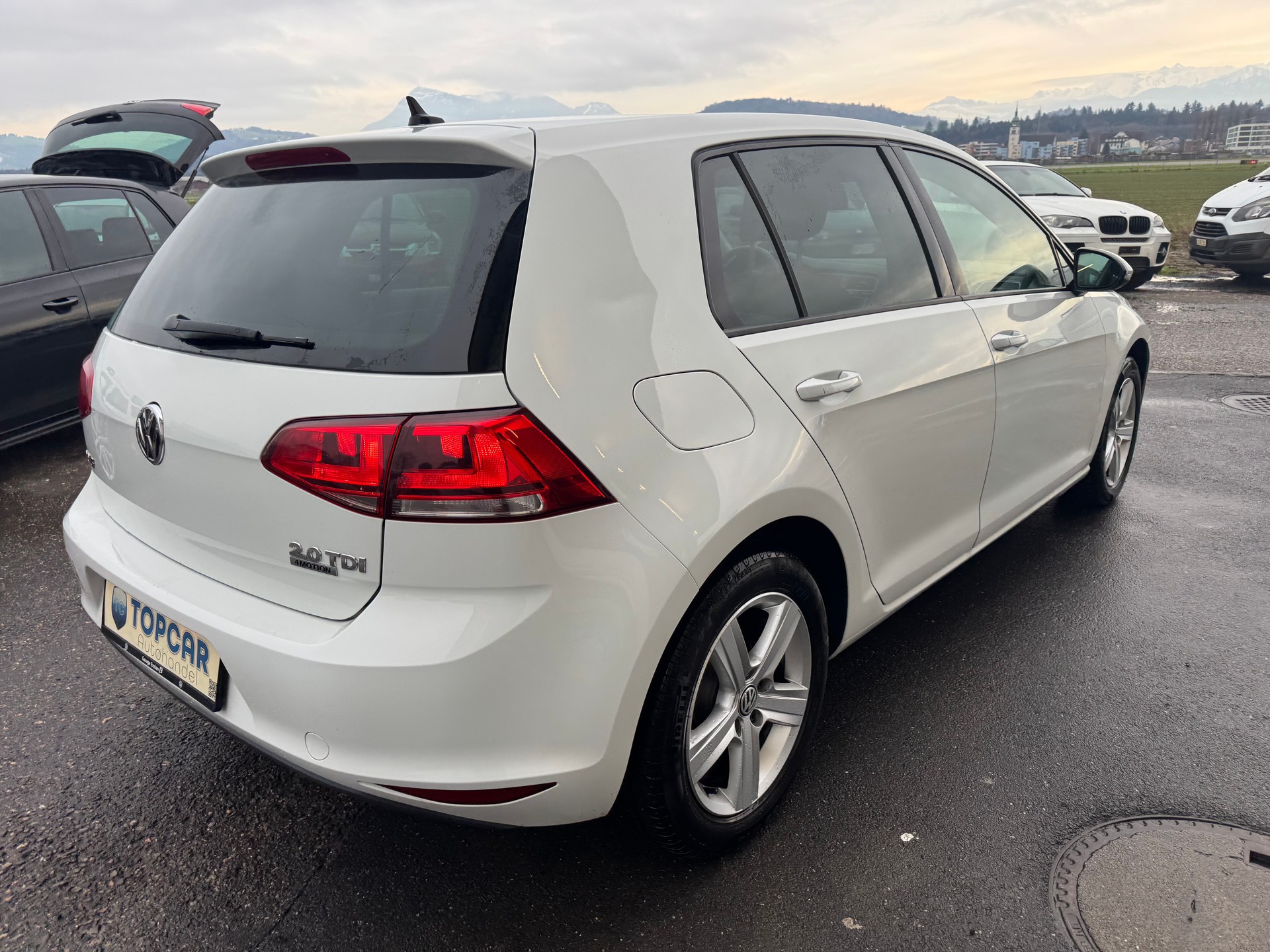 VW Golf 2.0 TDI Comfortline 4Motion-image-5
