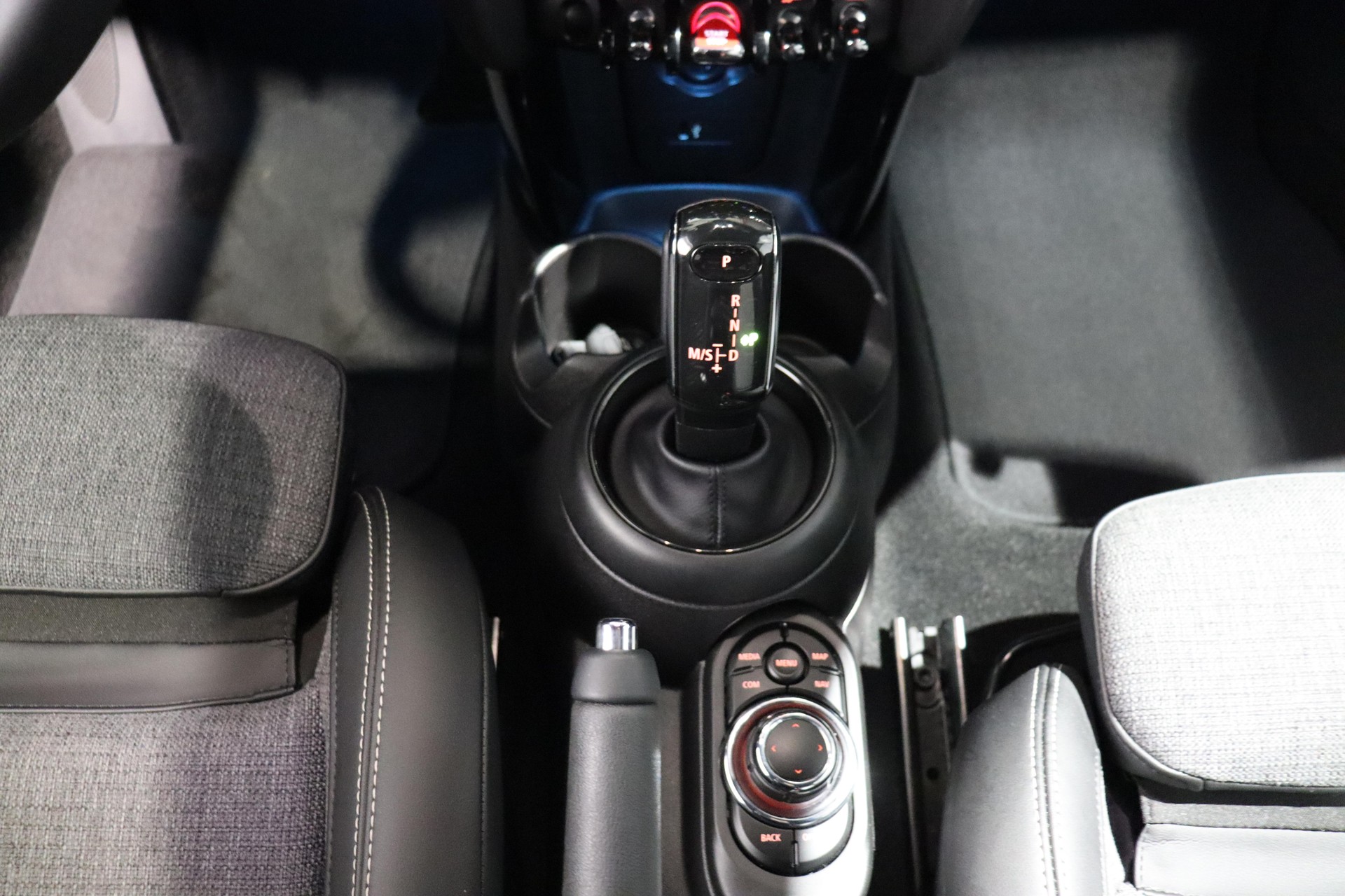 MINI F56 2.0i Cooper S SDKG-image-9