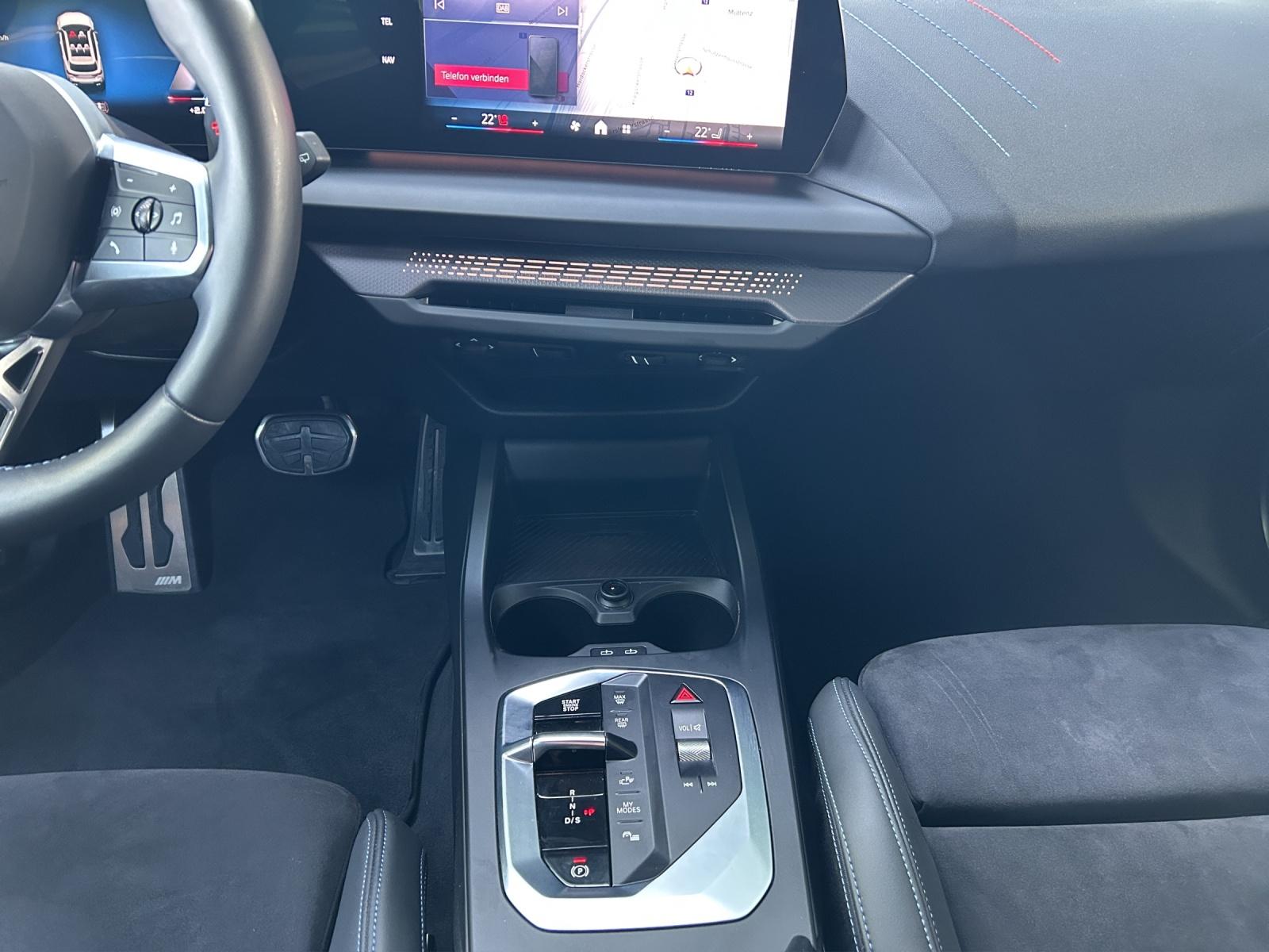 BMW M135i xDrive-image-7