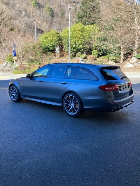 MERCEDES-BENZ E 63 AMG S 4 Matic 9G-Tronic-image-8