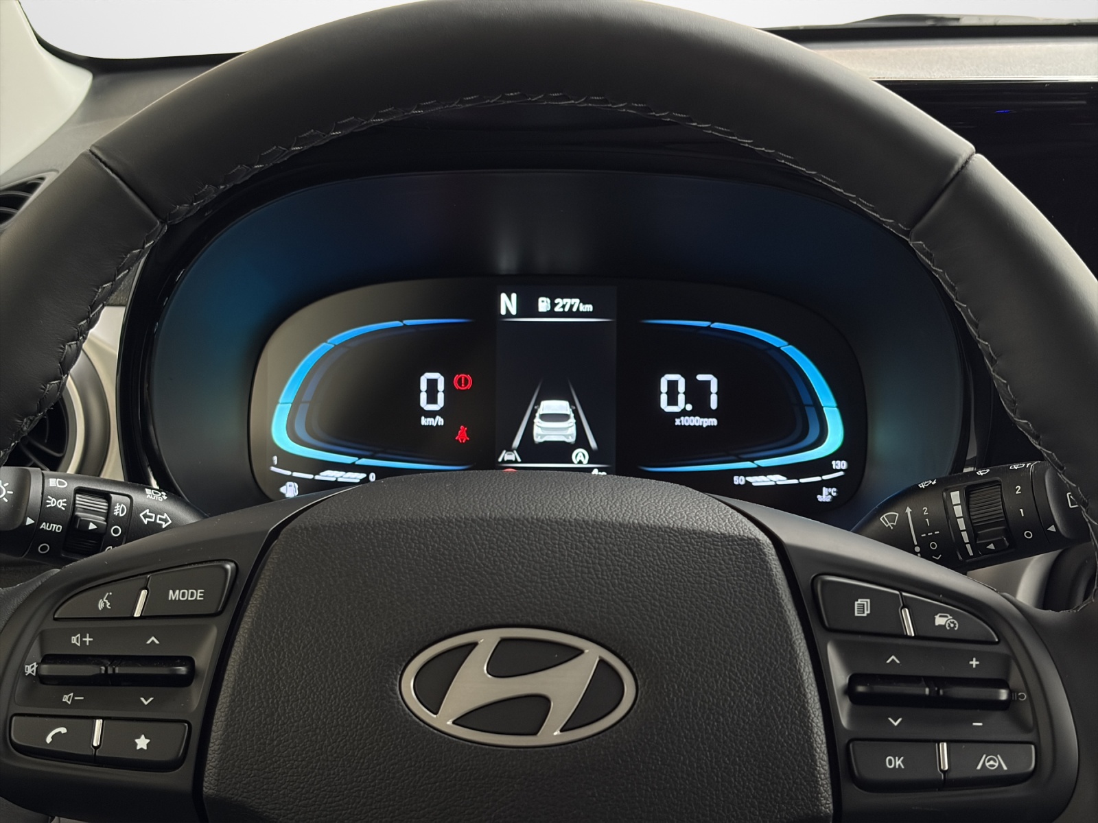 HYUNDAI i10 1.2 Vertex-image-7