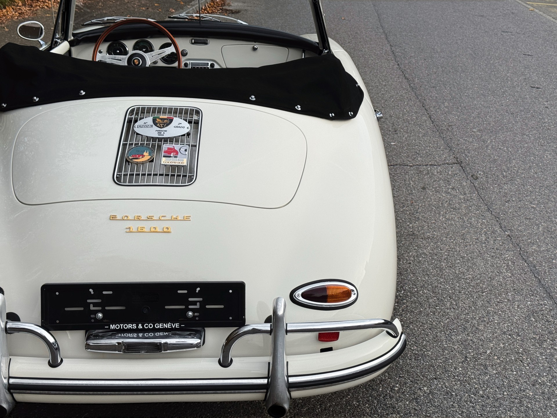 PORSCHE 356 A 1600 Cabriolet-image-12