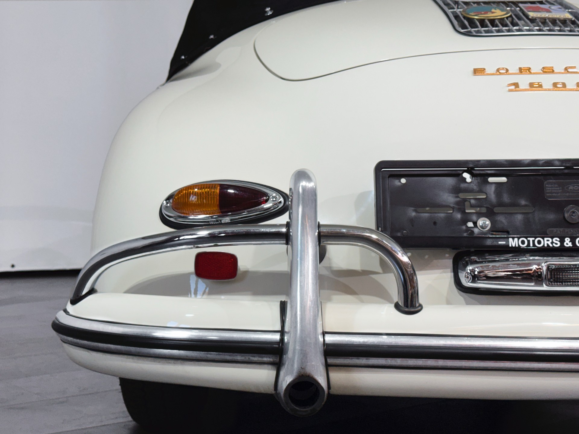 PORSCHE 356 A 1600 Cabriolet-image-30