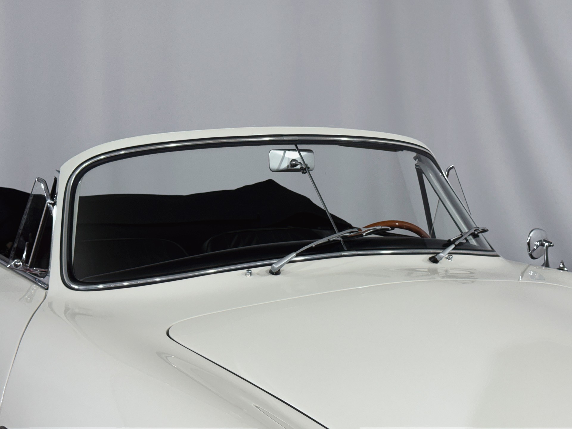 PORSCHE 356 A 1600 Cabriolet-image-26