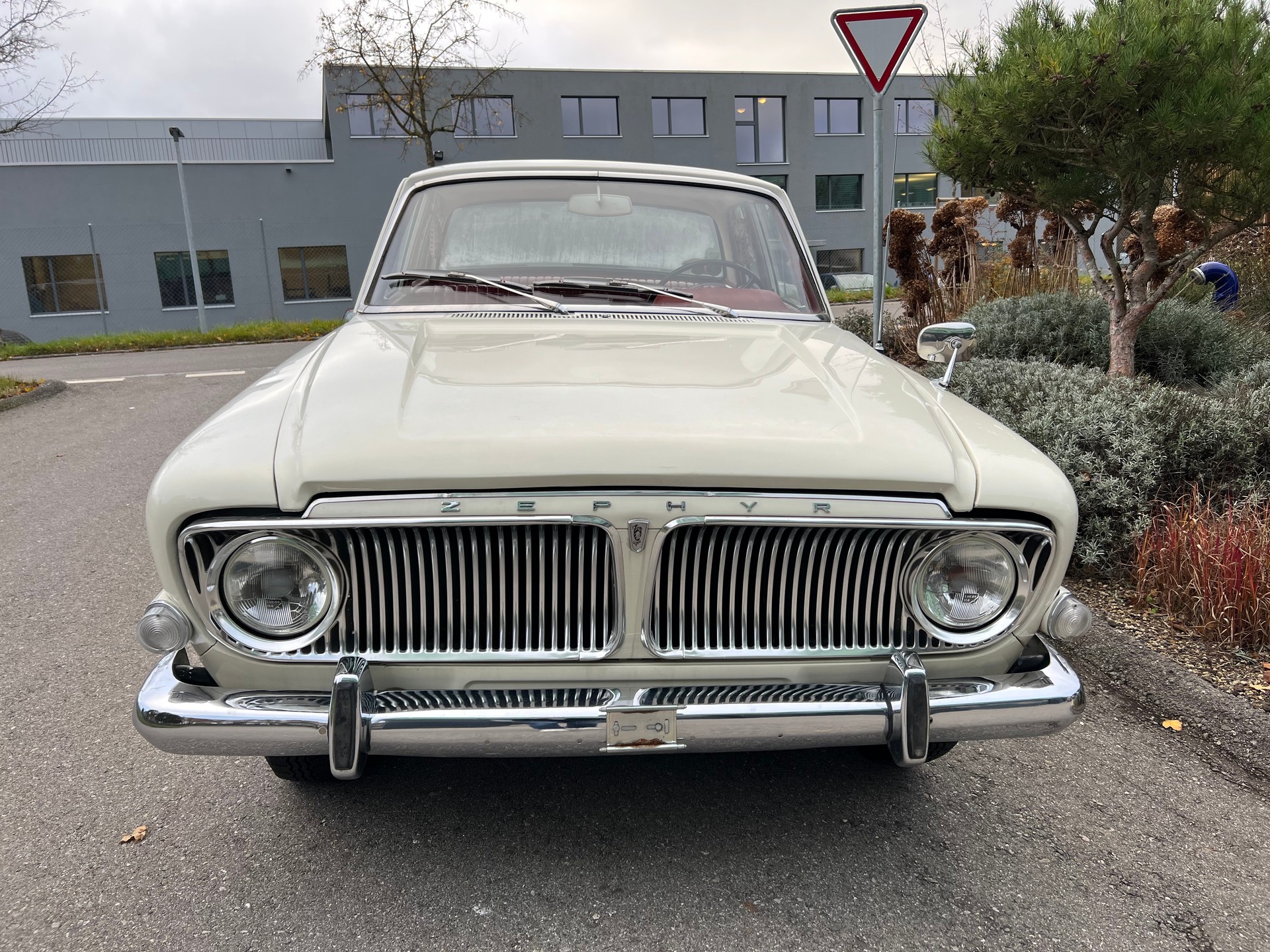 FORD ZEPHYR