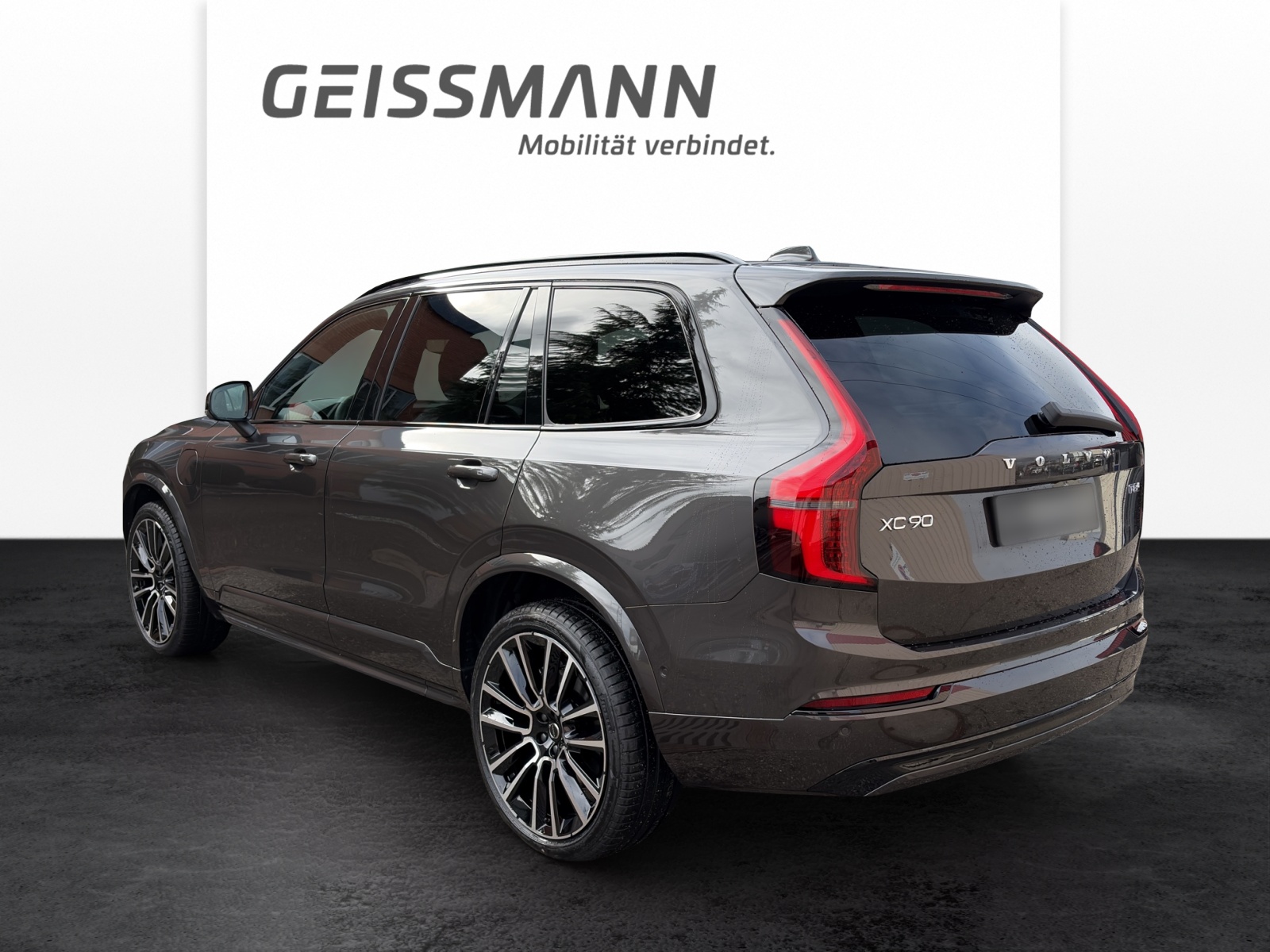VOLVO XC90 2.0 T8 TE XCLUSIVE Edition Dark eAWD-image-5