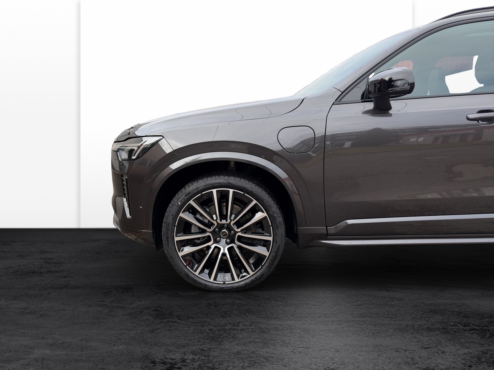 VOLVO XC90 2.0 T8 TE XCLUSIVE Edition Dark eAWD-image-19