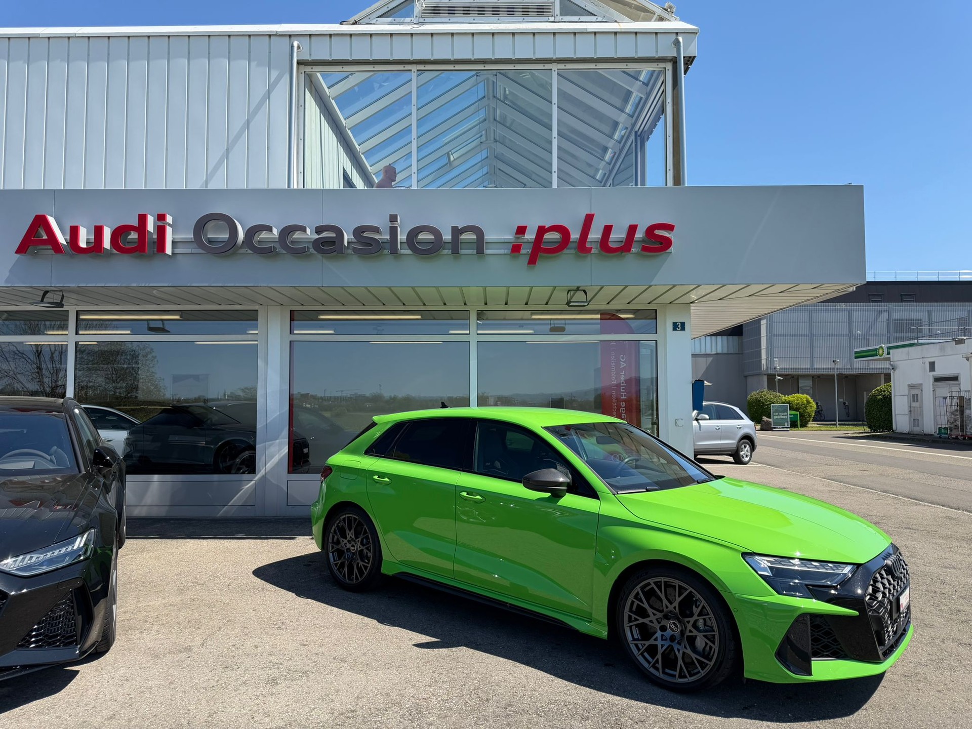 AUDI RS3 Sportback 2.5 TSI quattro S-tronic-image-1