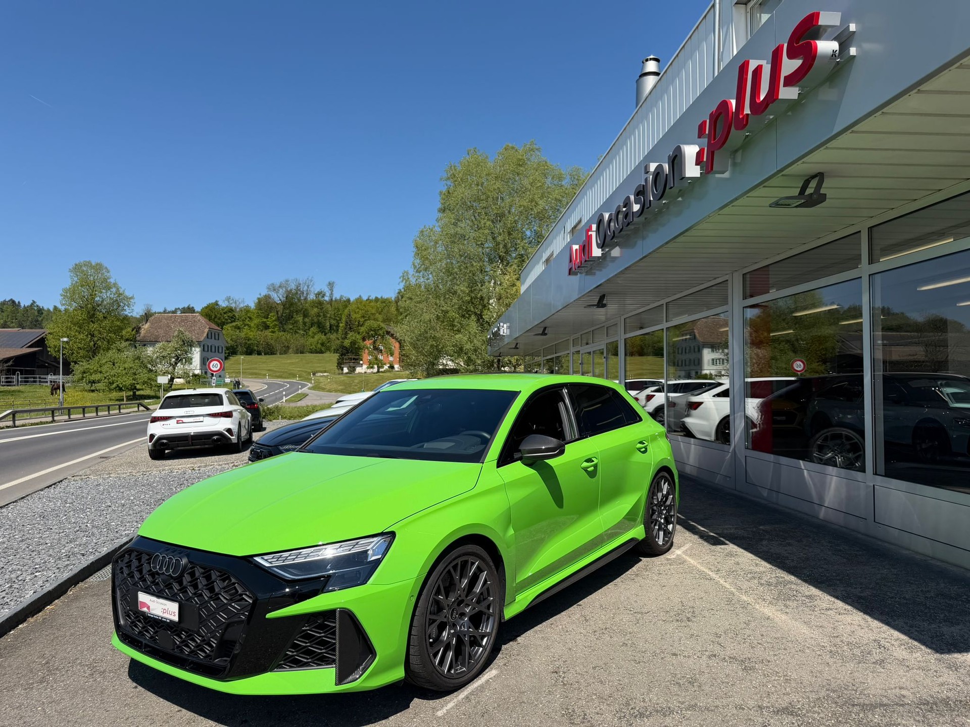AUDI RS3 Sportback 2.5 TSI quattro S-tronic-image-7