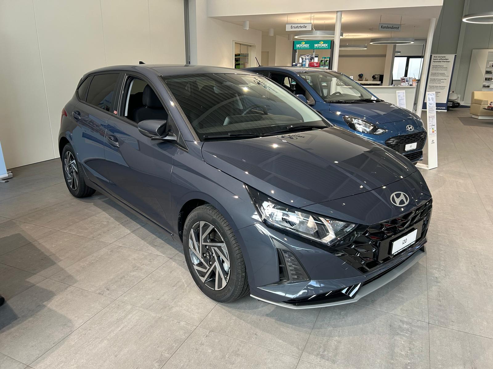 HYUNDAI i20 1.0 T-GDi Amplia DCT-image-2