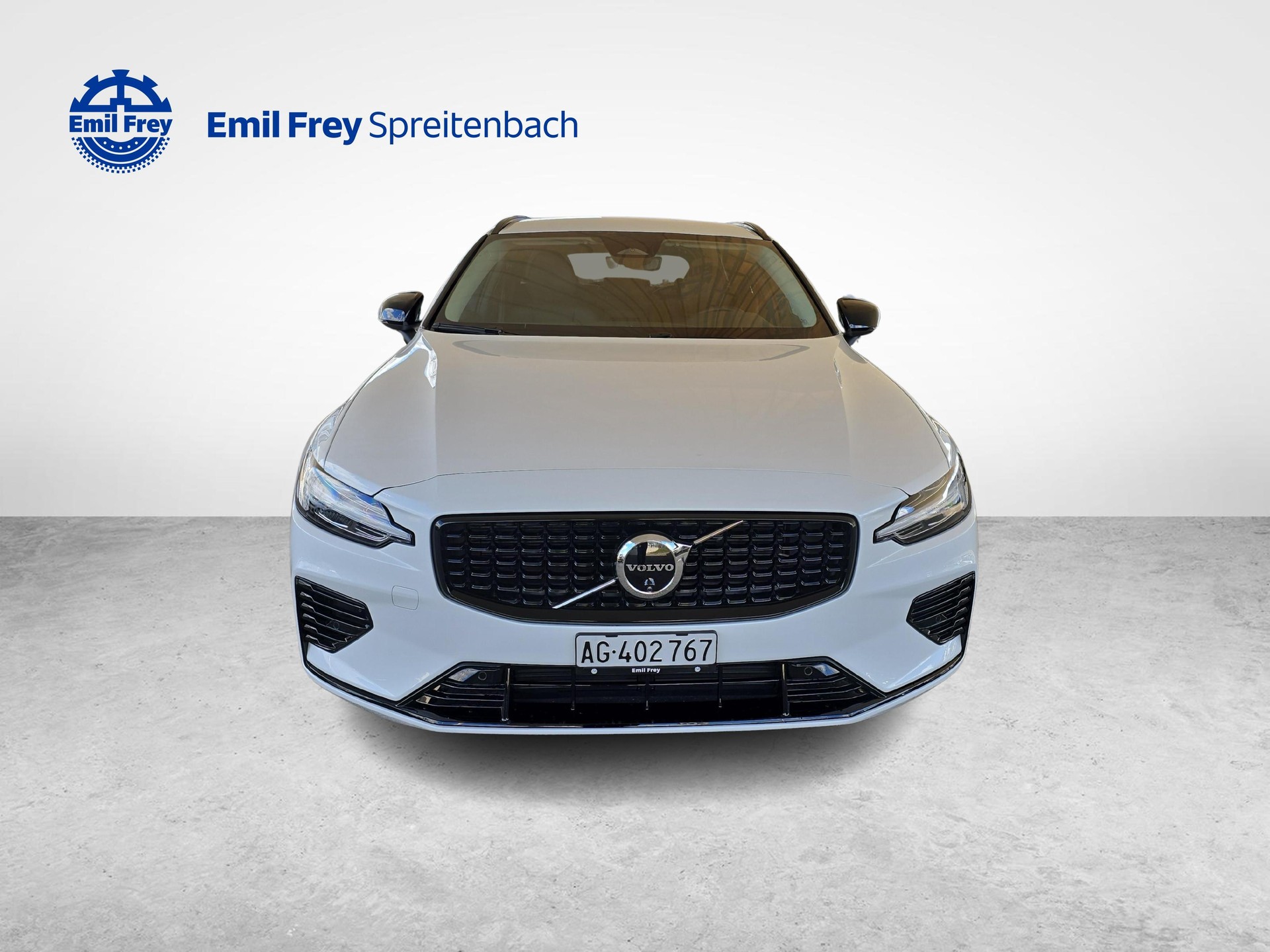 VOLVO V60 2.0 T6 TE Plus Dark eAWD-image-8
