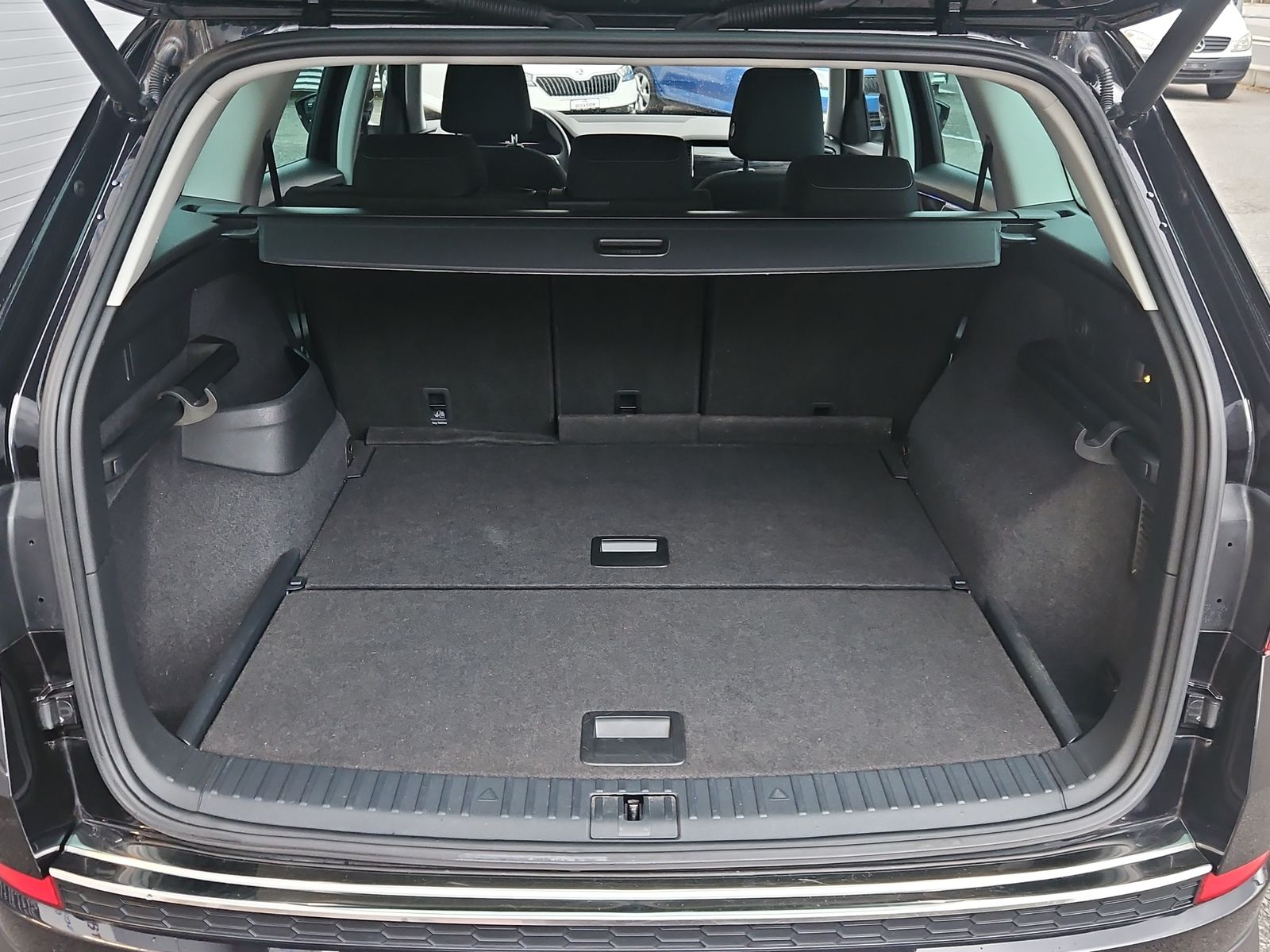 SKODA Kodiaq 2.0 TDI 200 Sportline DSG-image-13