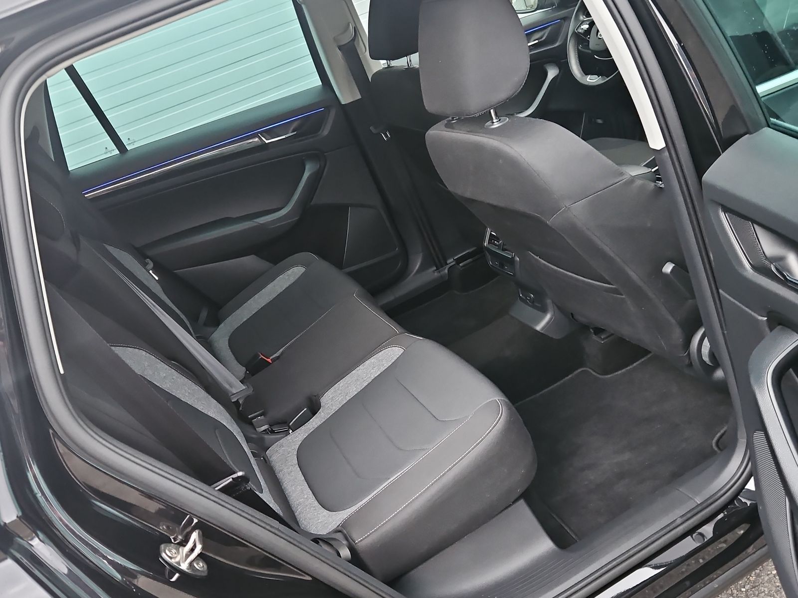 SKODA Kodiaq 2.0 TDI 200 Sportline DSG-image-12