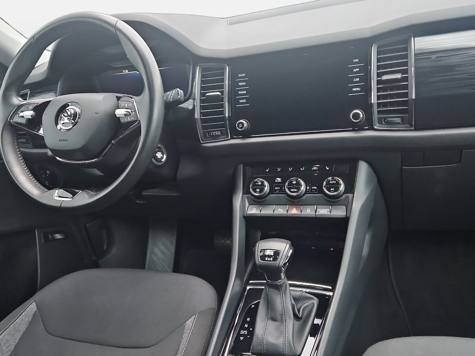SKODA Kodiaq 2.0 TDI 200 Sportline DSG-image-9