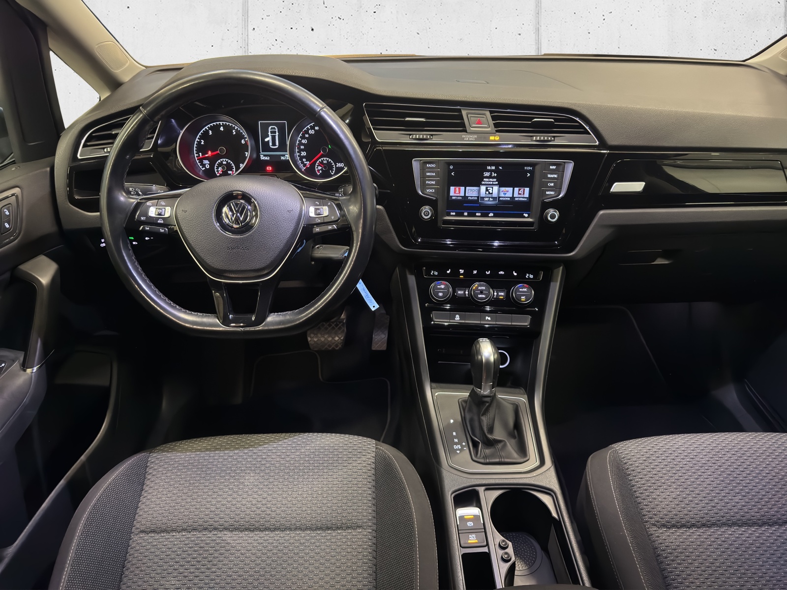VW Touran 1.4 TSI BlueMotion Technology Comfortline DSG-image-12