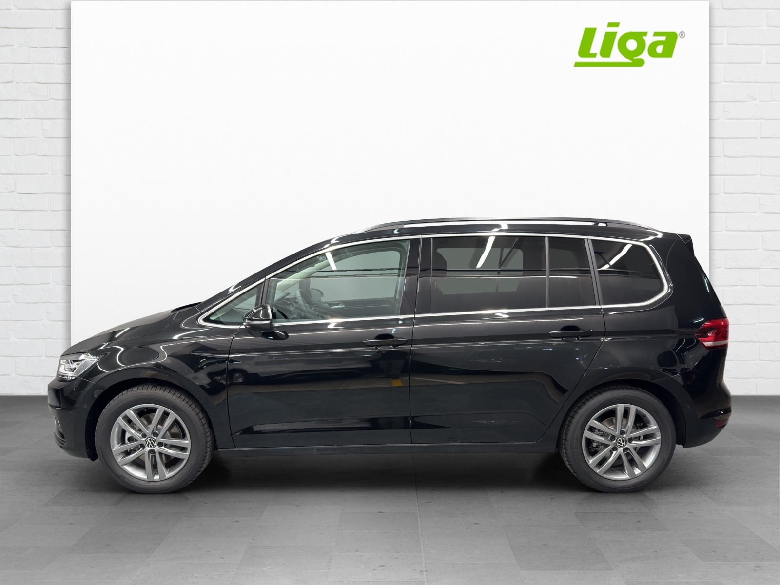 VW Touran 1.5 TSI Comfortline United DSG-image-0