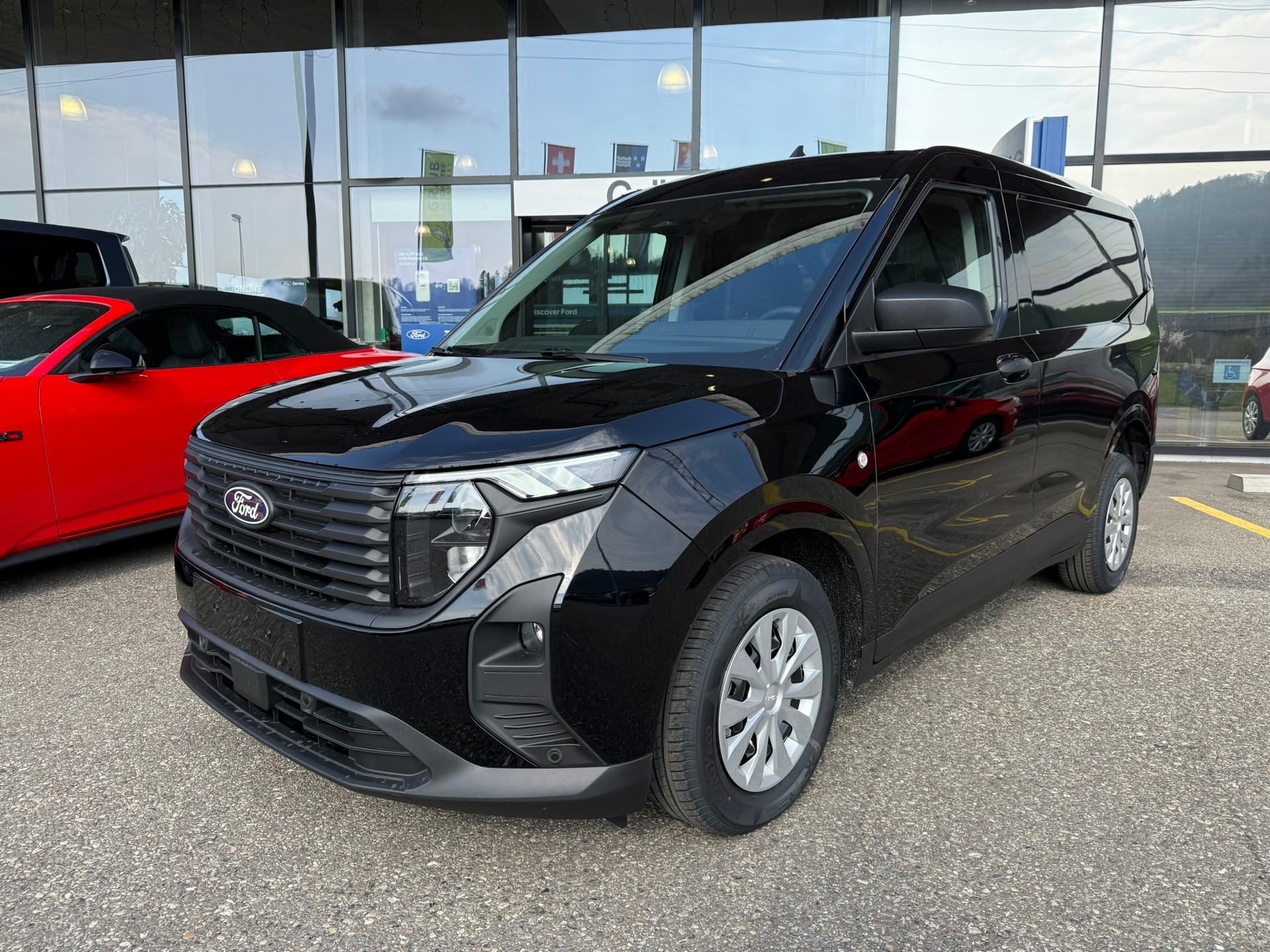FORD Transit Courier Van 1.0 EcoBoost Trend Automat-image-0