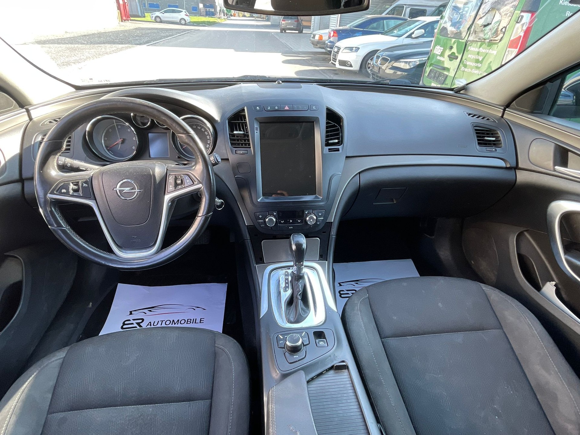 OPEL Insignia Sports Tourer 2.0 CDTI Sport Automatic-image-8