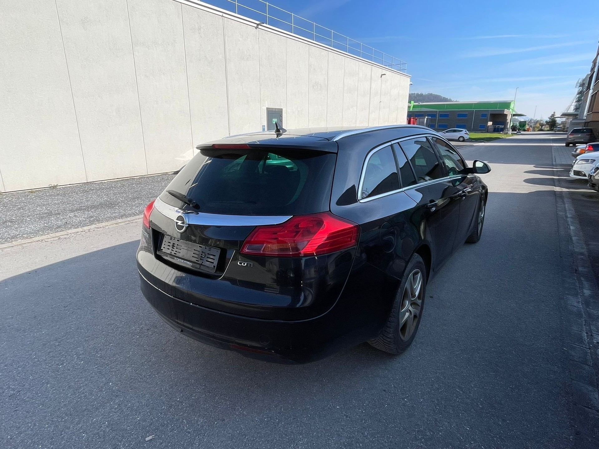 OPEL Insignia Sports Tourer 2.0 CDTI Sport Automatic-image-4