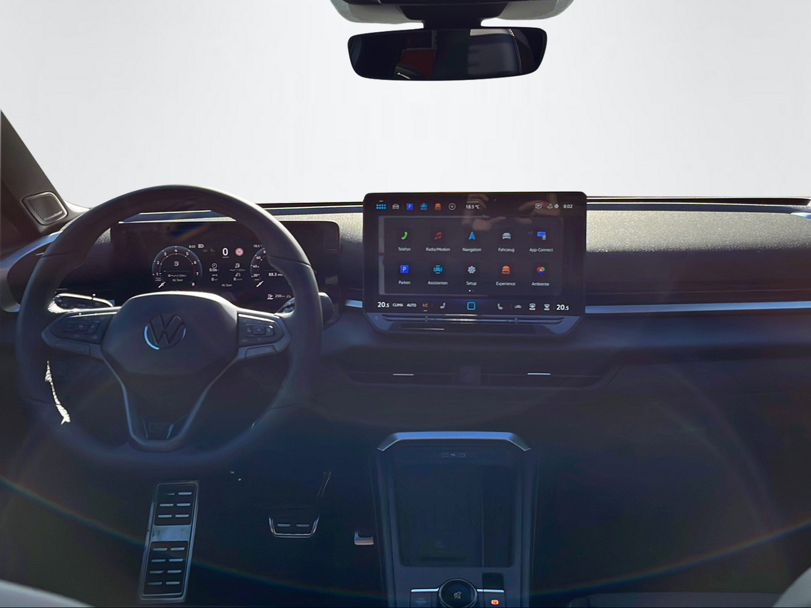VW T-Roc 1.5 eTSI R-Line DSG-image-9