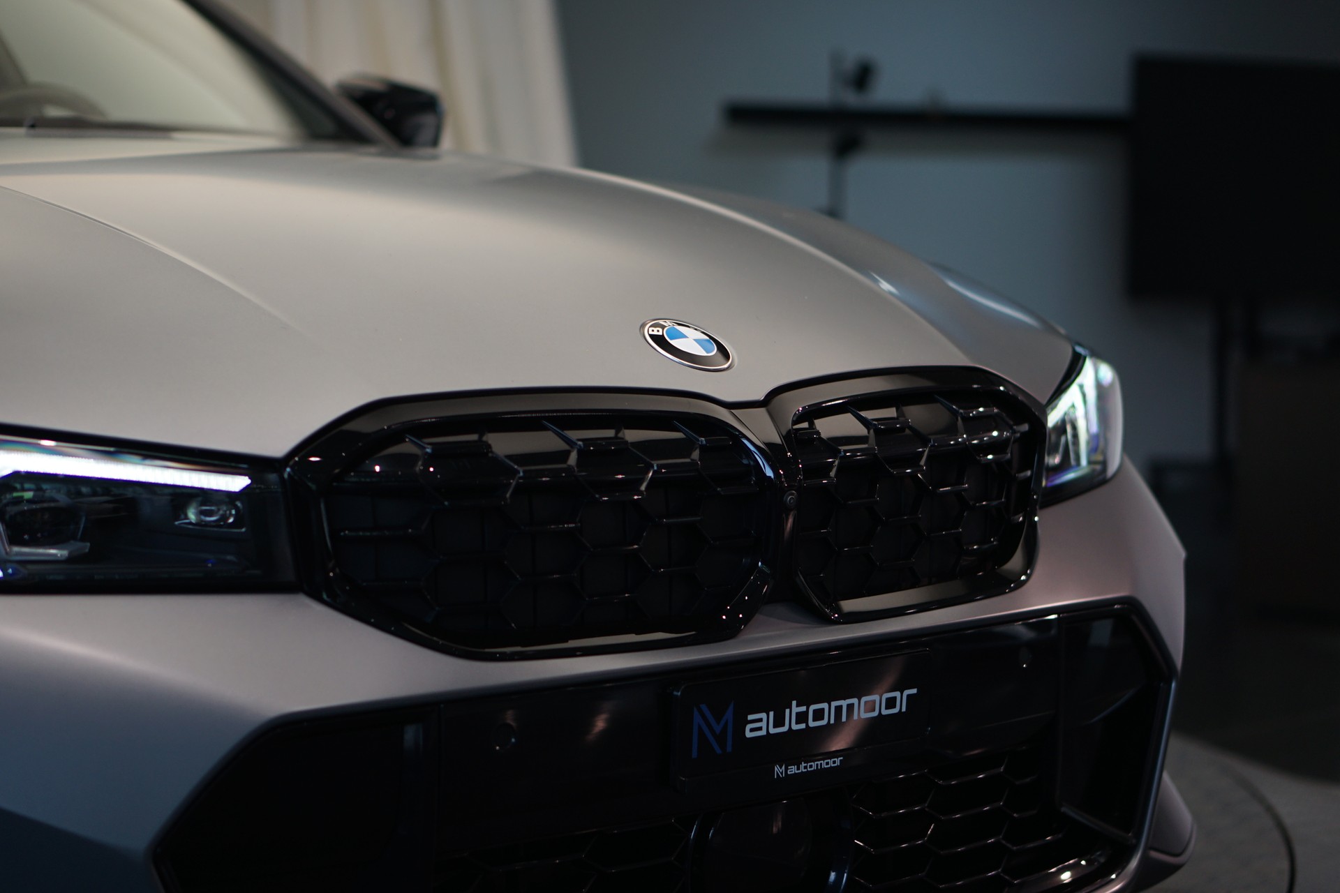 BMW M340i xDrive 48V Touring Steptronic M Sport Pro *CH-Fahrzeug* *Frozen Grey*-image-37