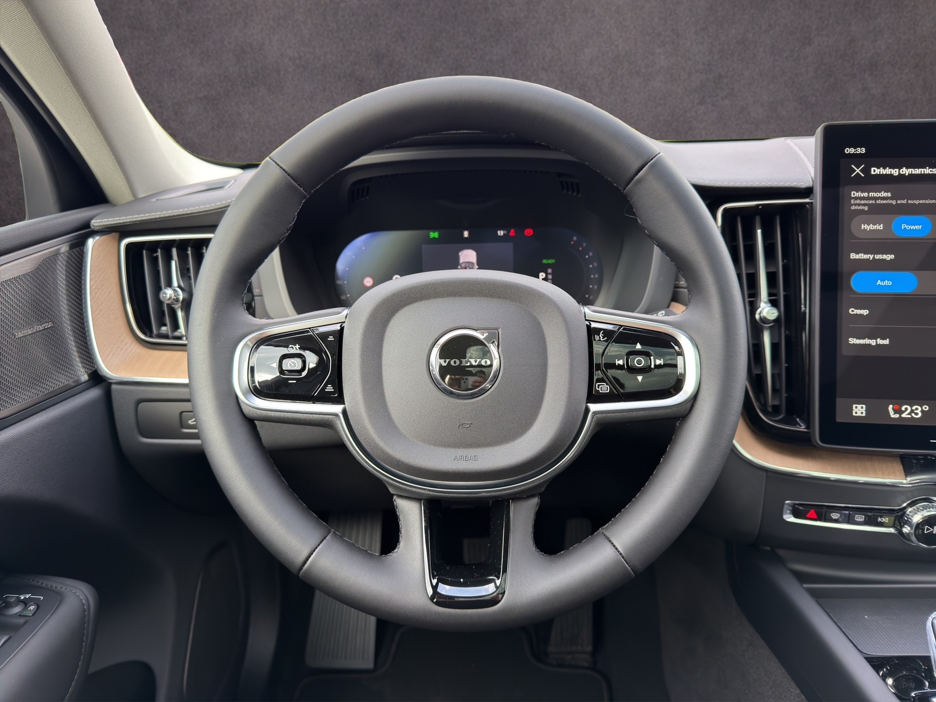 VOLVO XC60 2.0 T6 TE Ultra Bright eAWD-image-12
