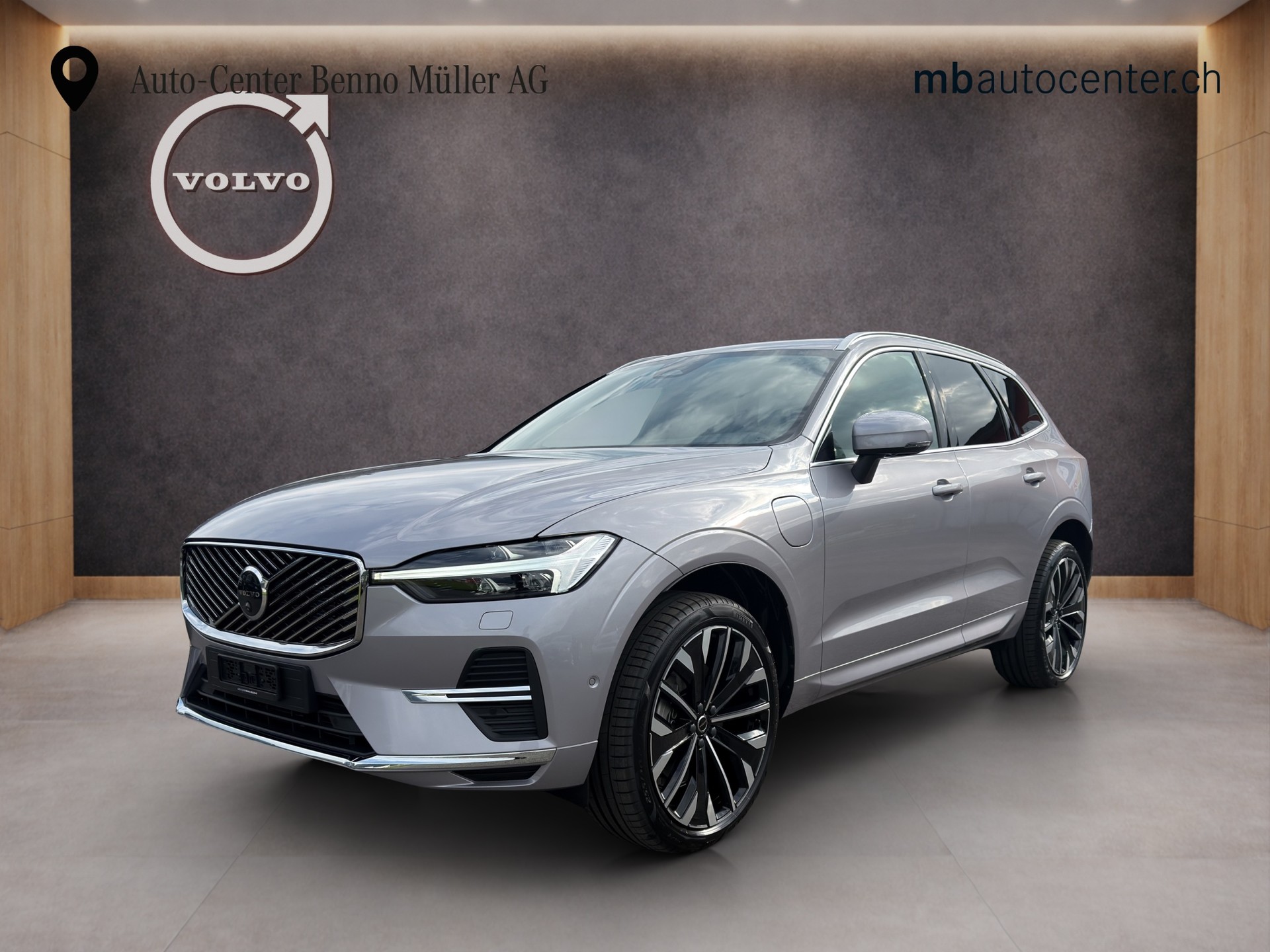 VOLVO XC60 2.0 T6 TE Ultra Bright eAWD-image-0