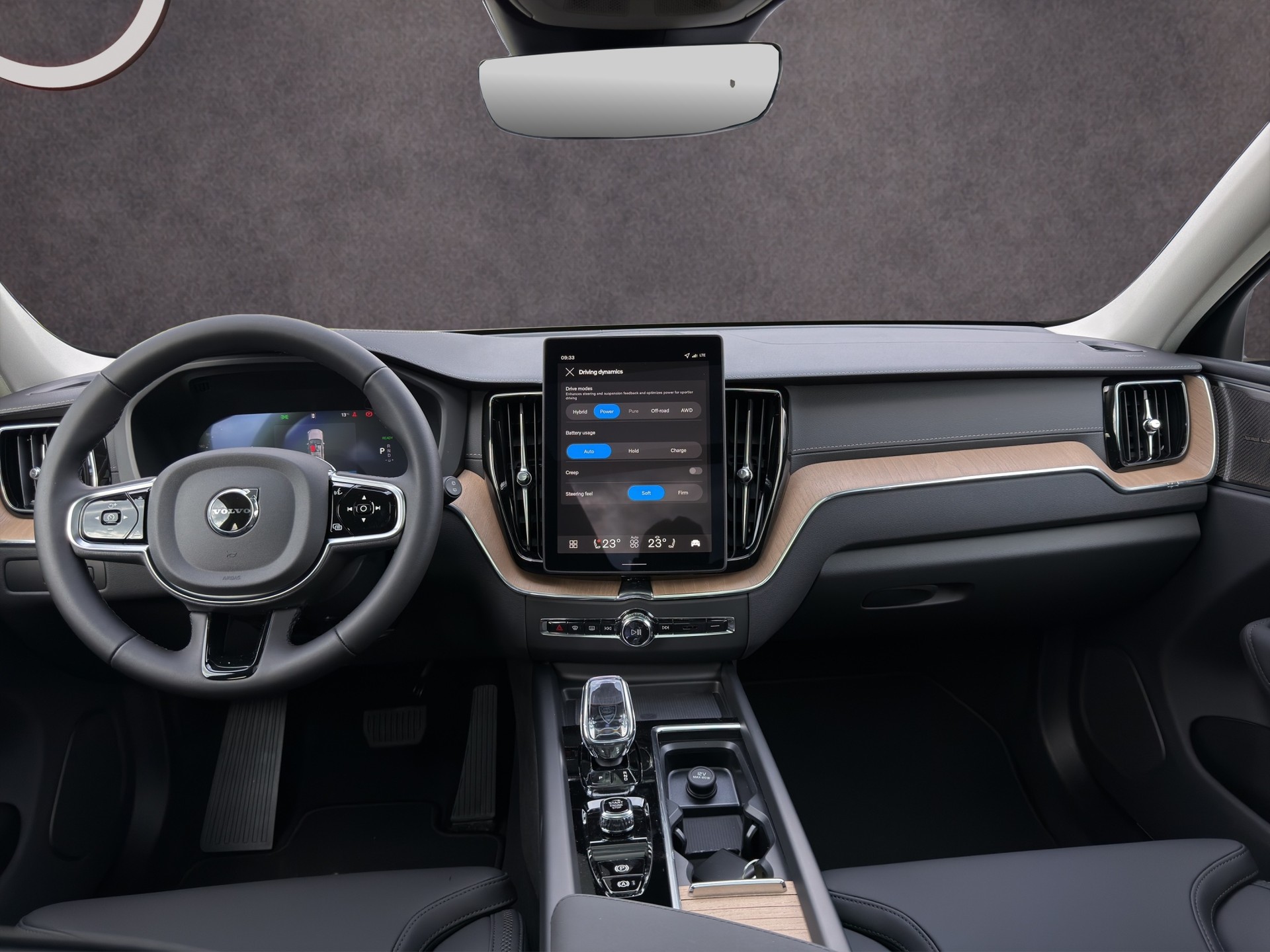 VOLVO XC60 2.0 T6 TE Ultra Bright eAWD-image-13