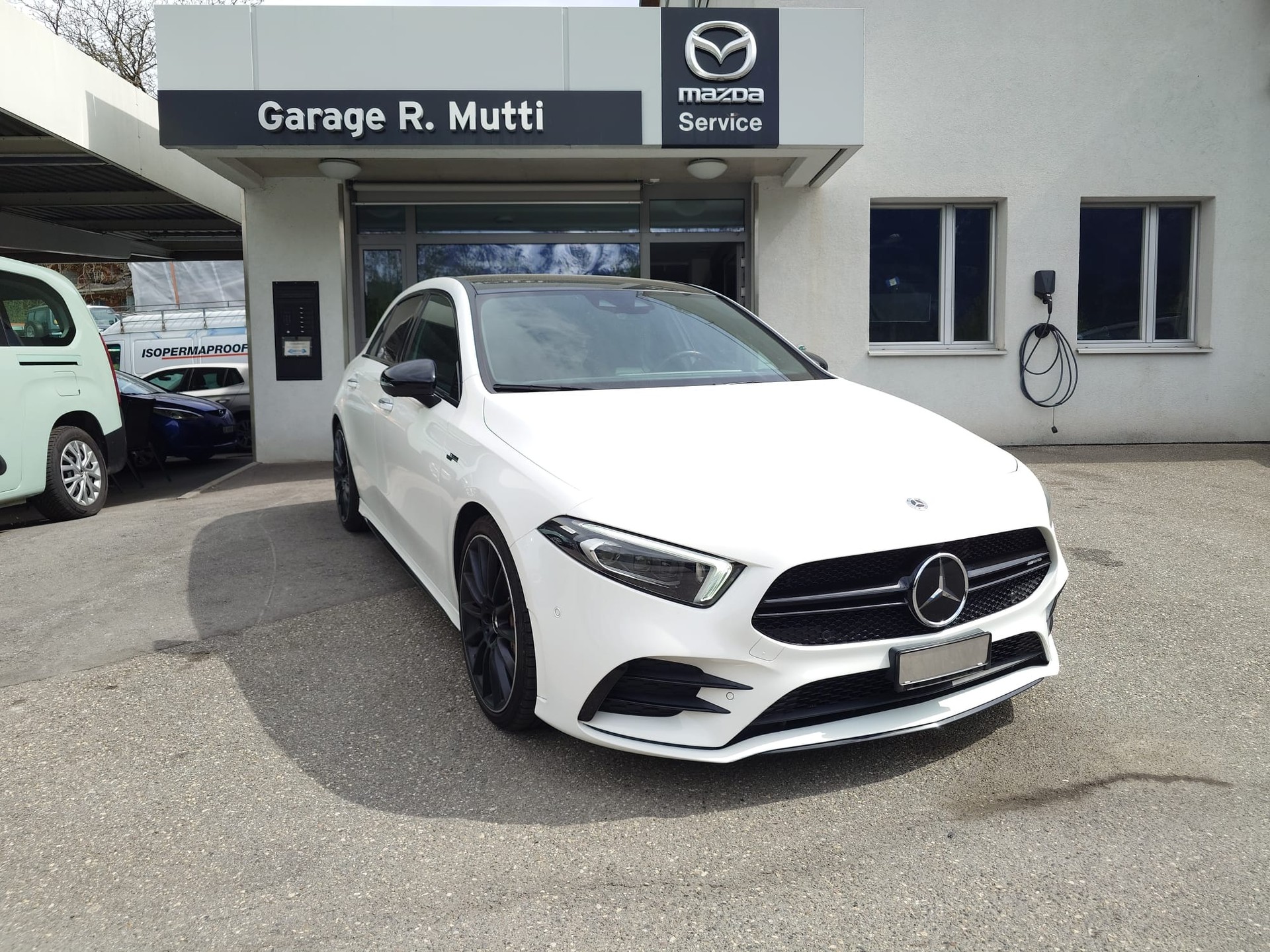 MERCEDES-BENZ A 35 AMG 4Matic Speedshift