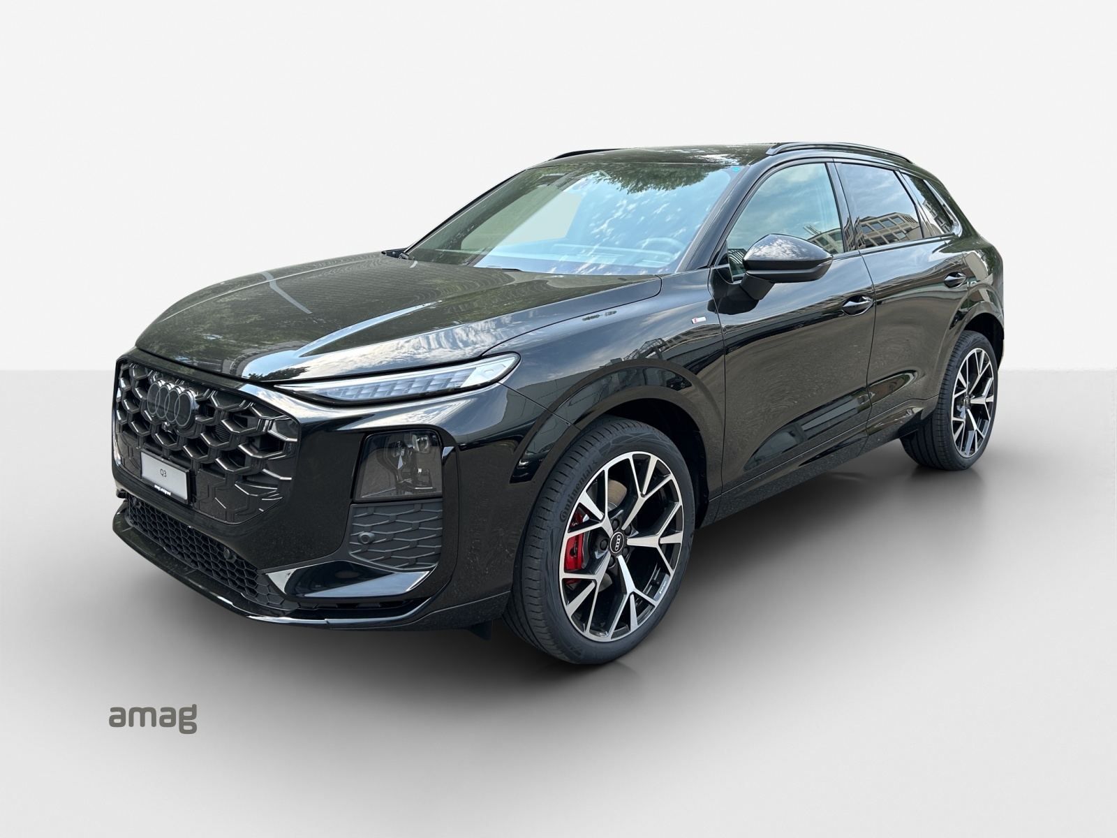 AUDI Q3 SUV TFSI quattro 150 kW S tronic-image-0