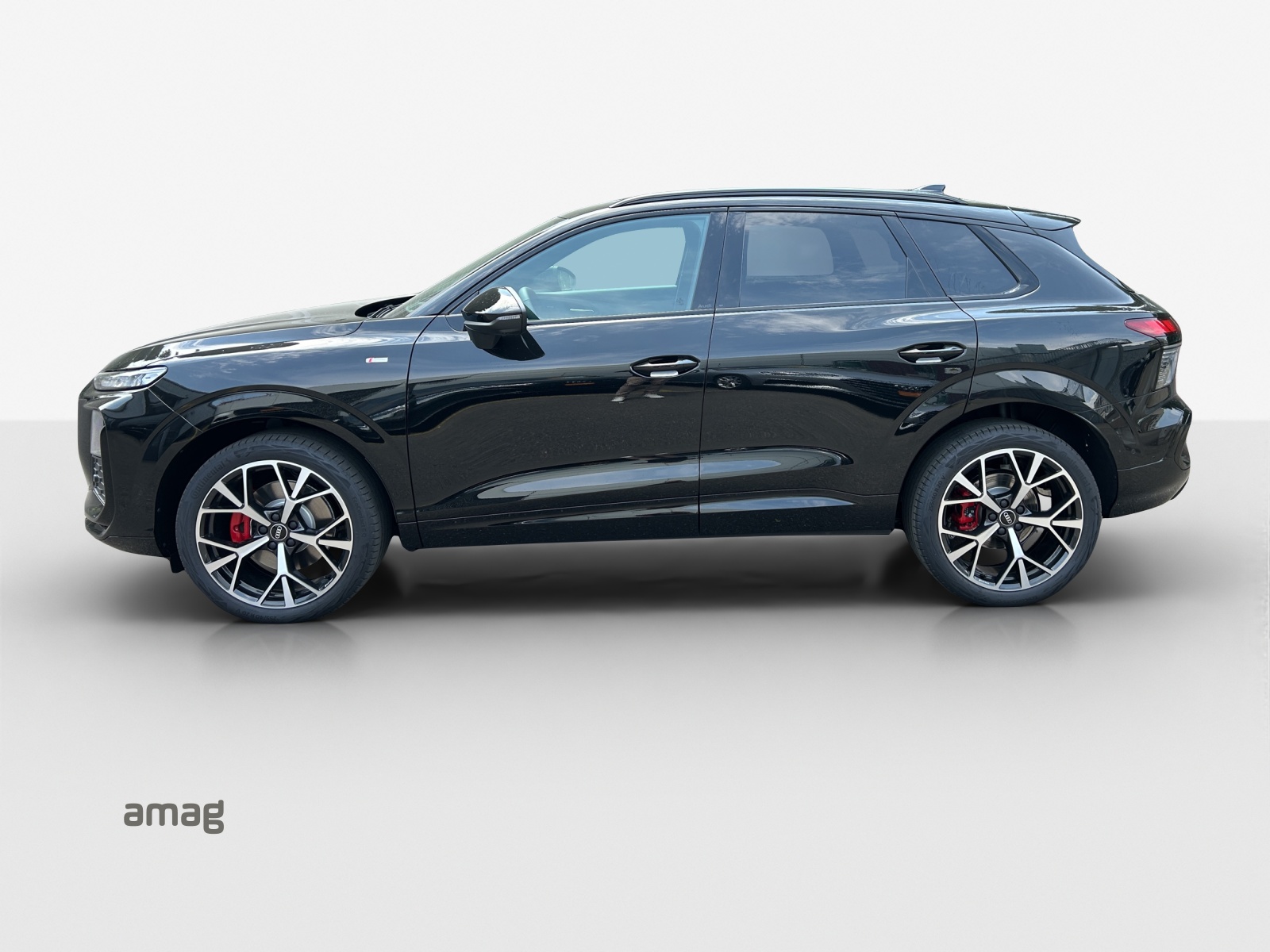 AUDI Q3 SUV TFSI quattro 150 kW S tronic-image-1