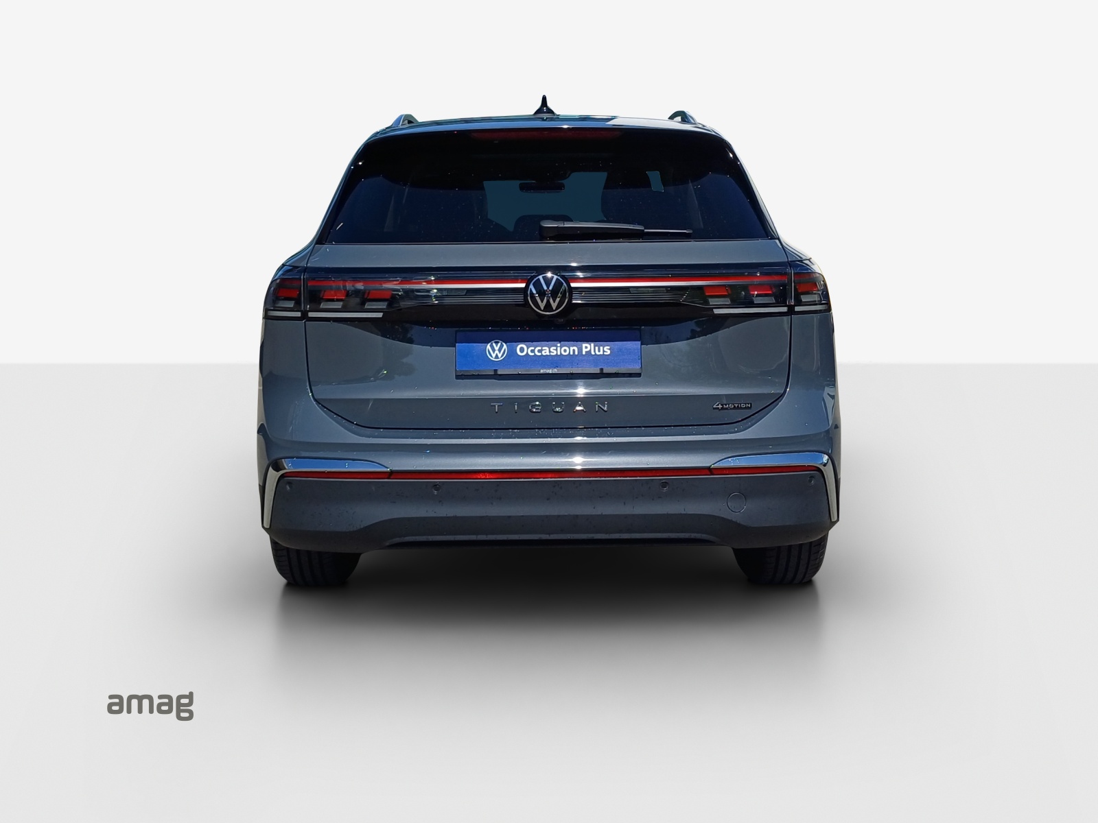 VW Tiguan 2.0 TSI DSG Elegance 4Motion-image-3