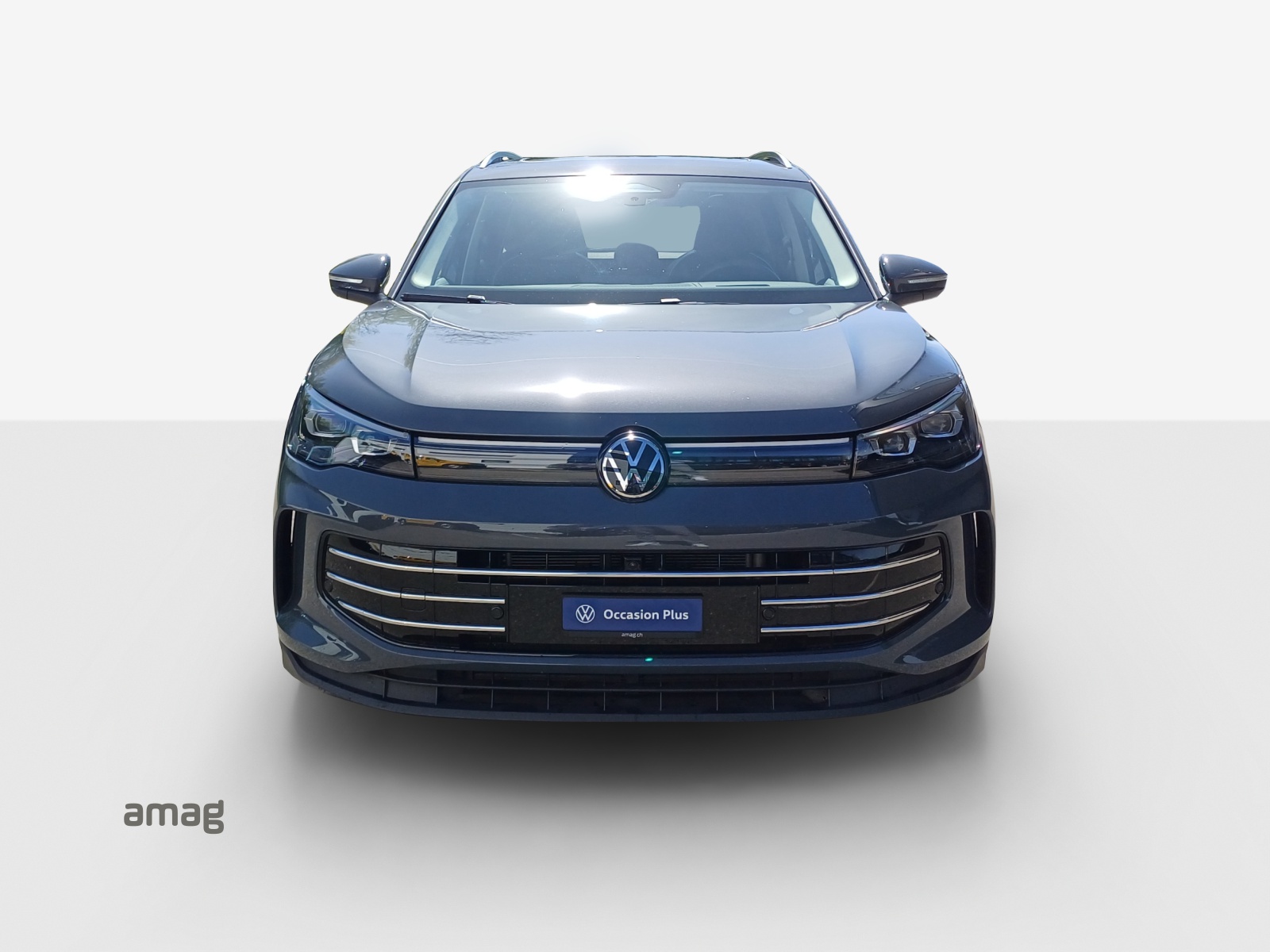 VW Tiguan 2.0 TSI DSG Elegance 4Motion-image-6