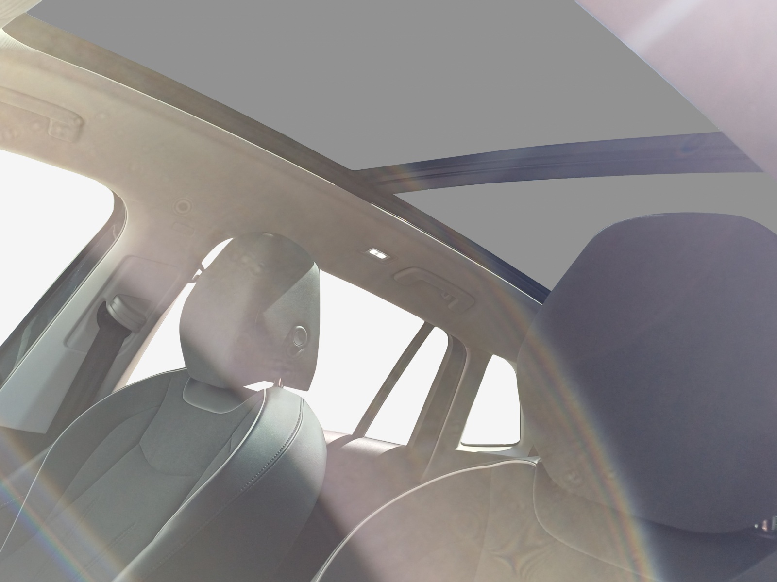 VW Tiguan 2.0 TSI DSG Elegance 4Motion-image-14