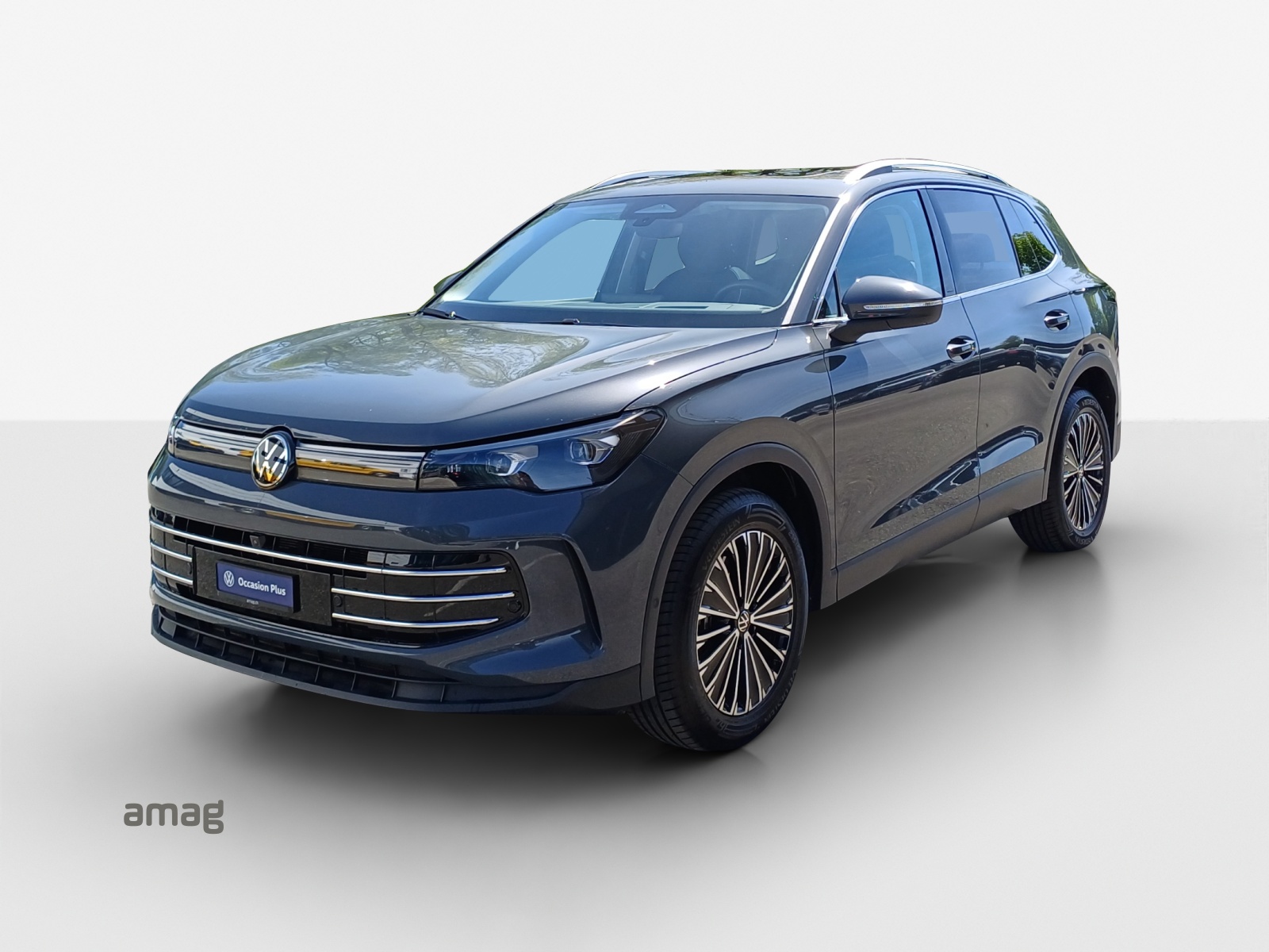 VW Tiguan 2.0 TSI DSG Elegance 4Motion-image-0