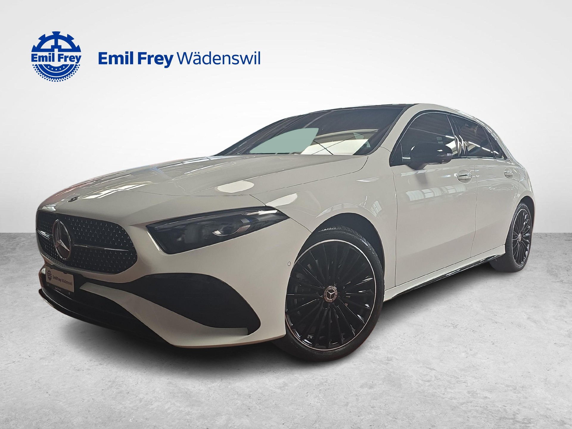 MERCEDES-BENZ A 250 EQ Star AMG Line-image-12