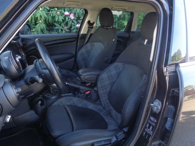 MINI Cooper-image-6