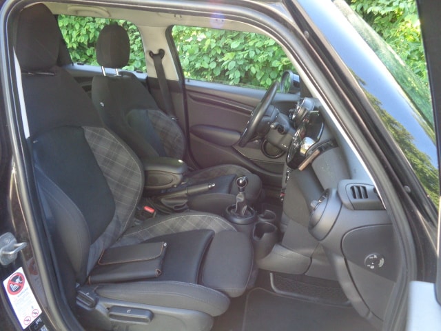 MINI Cooper-image-4