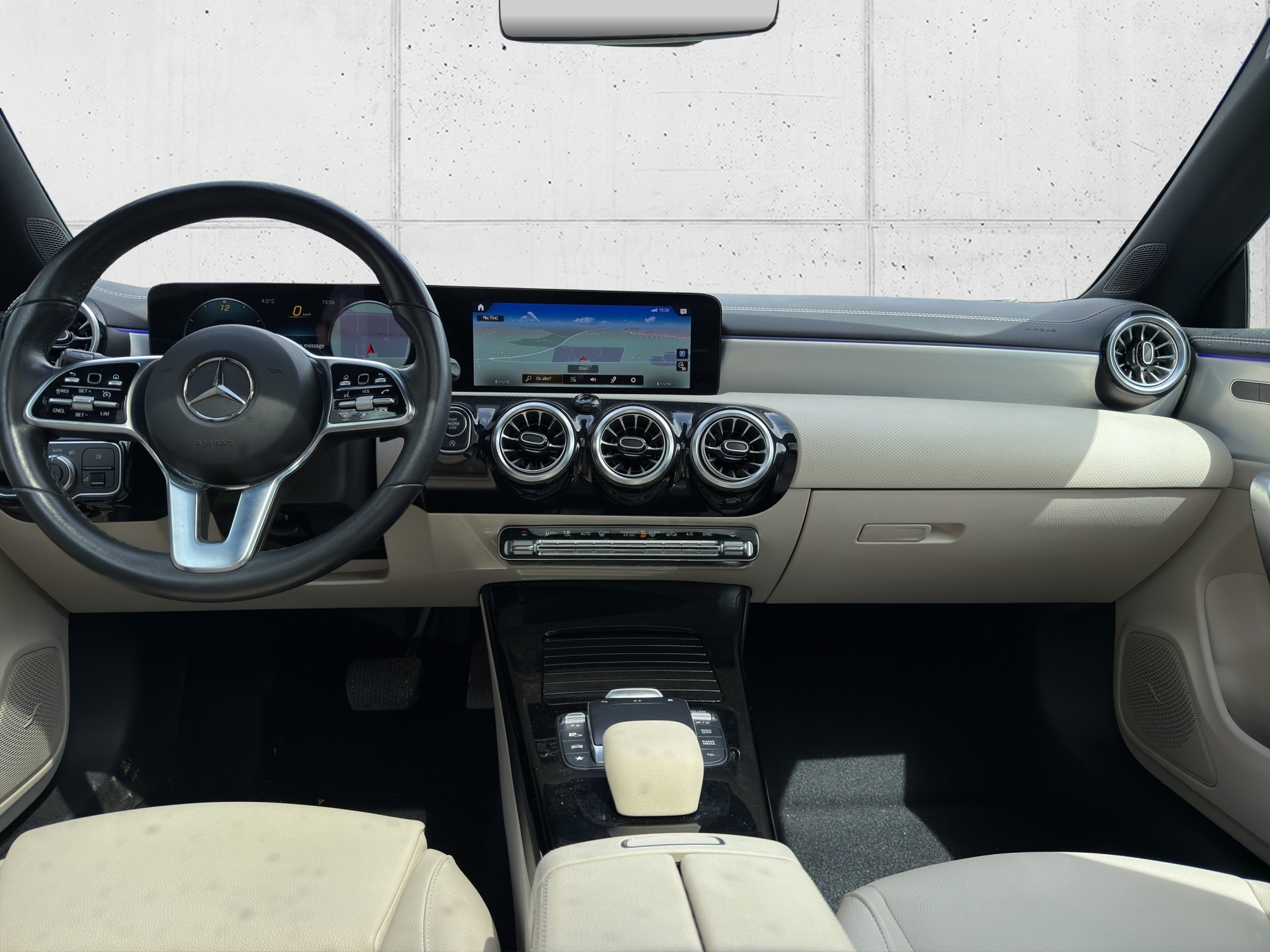 MERCEDES-BENZ CLA 200 4Matic Progressive 8G-DCT-image-13
