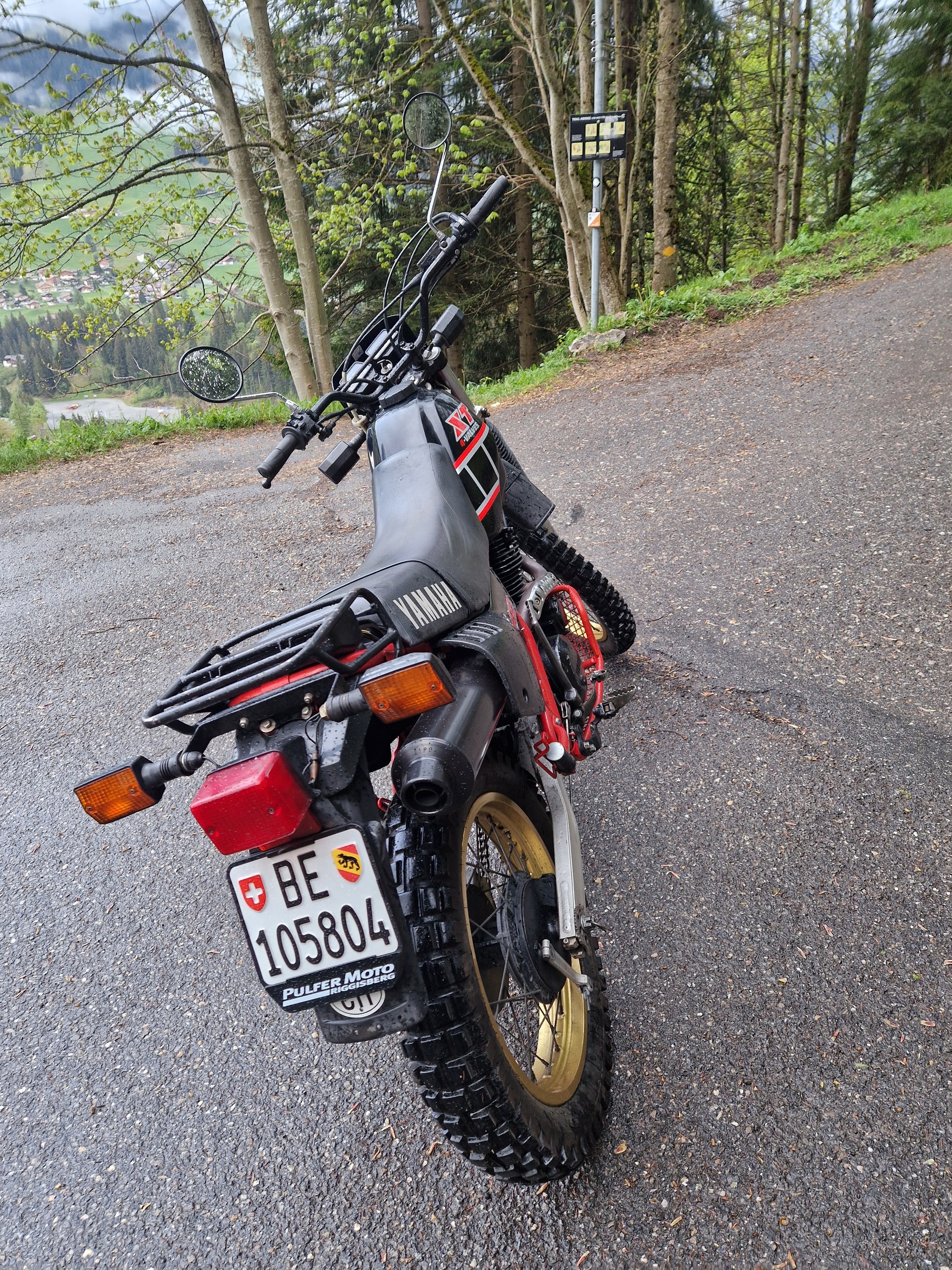 YAMAHA XT 600-image-3