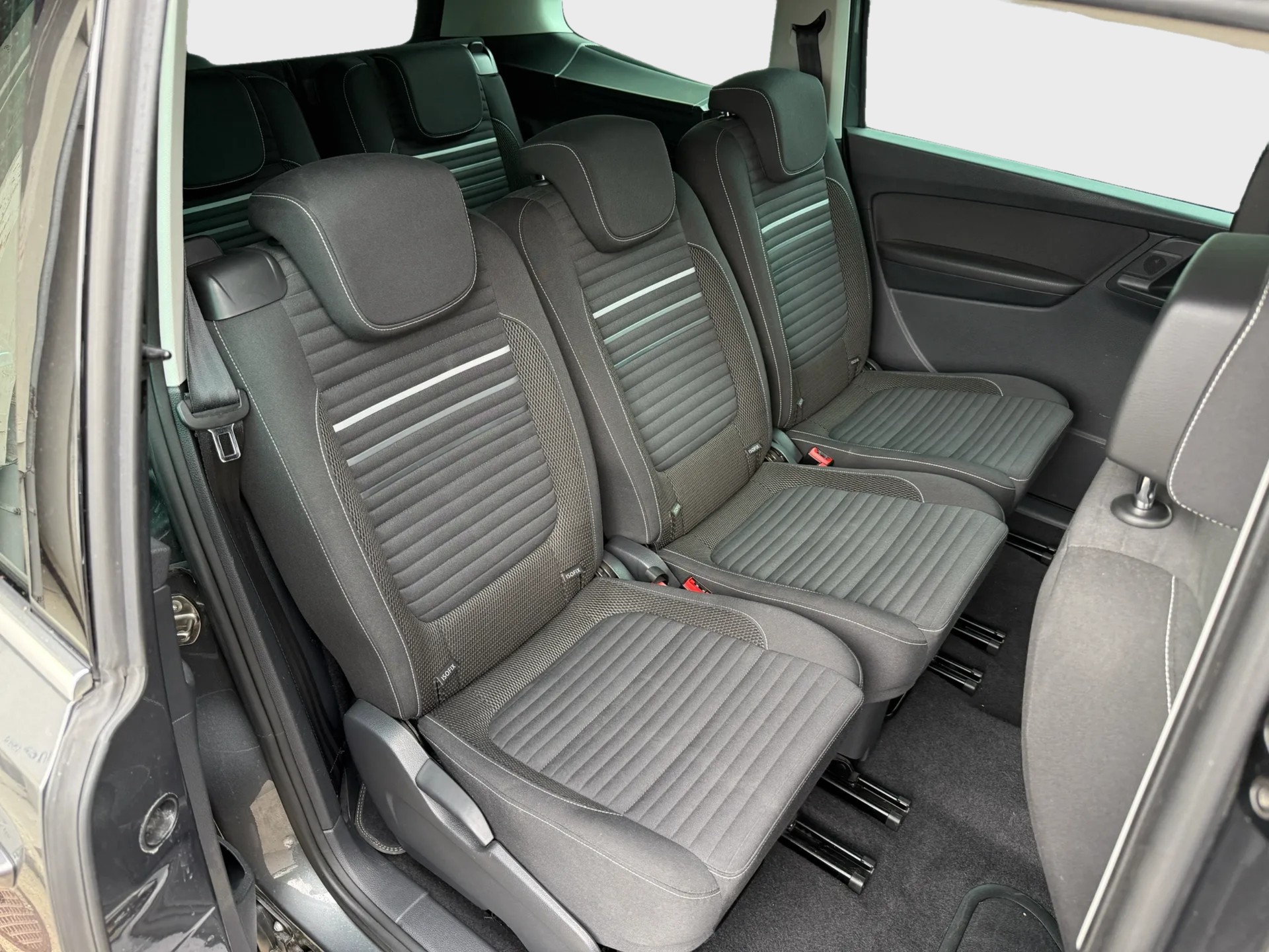 VW Sharan 2.0 TDI BlueMotion Technology Cup DSG-image-13