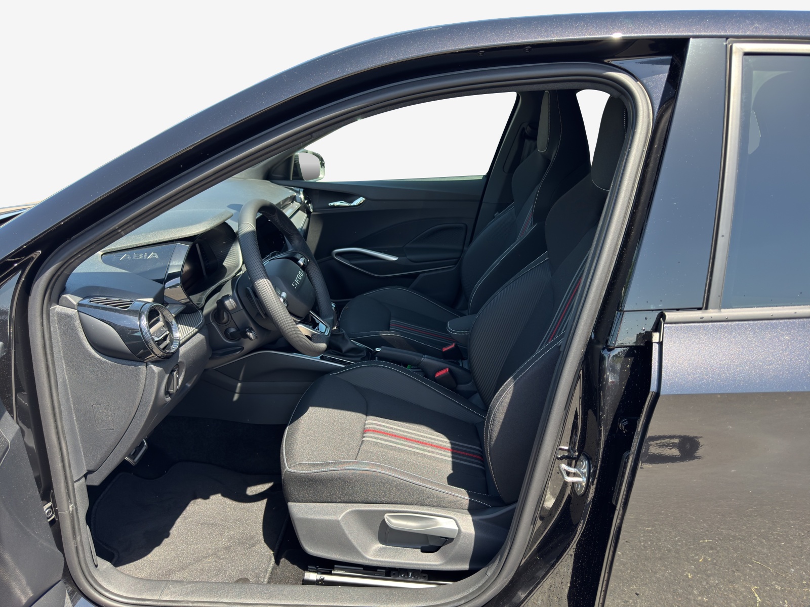 SKODA Fabia 130-image-22