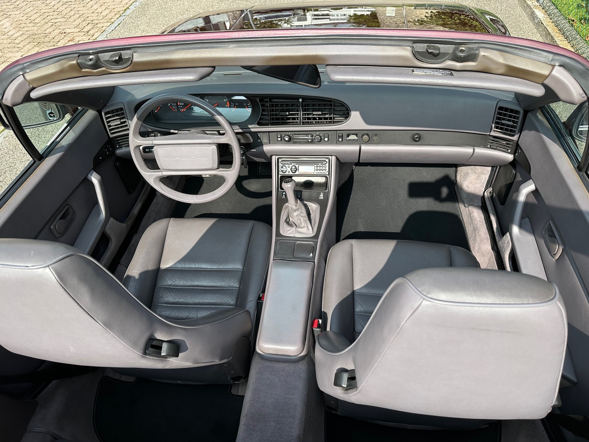 PORSCHE 944 Turbo Cabriolet Veteran-image-6