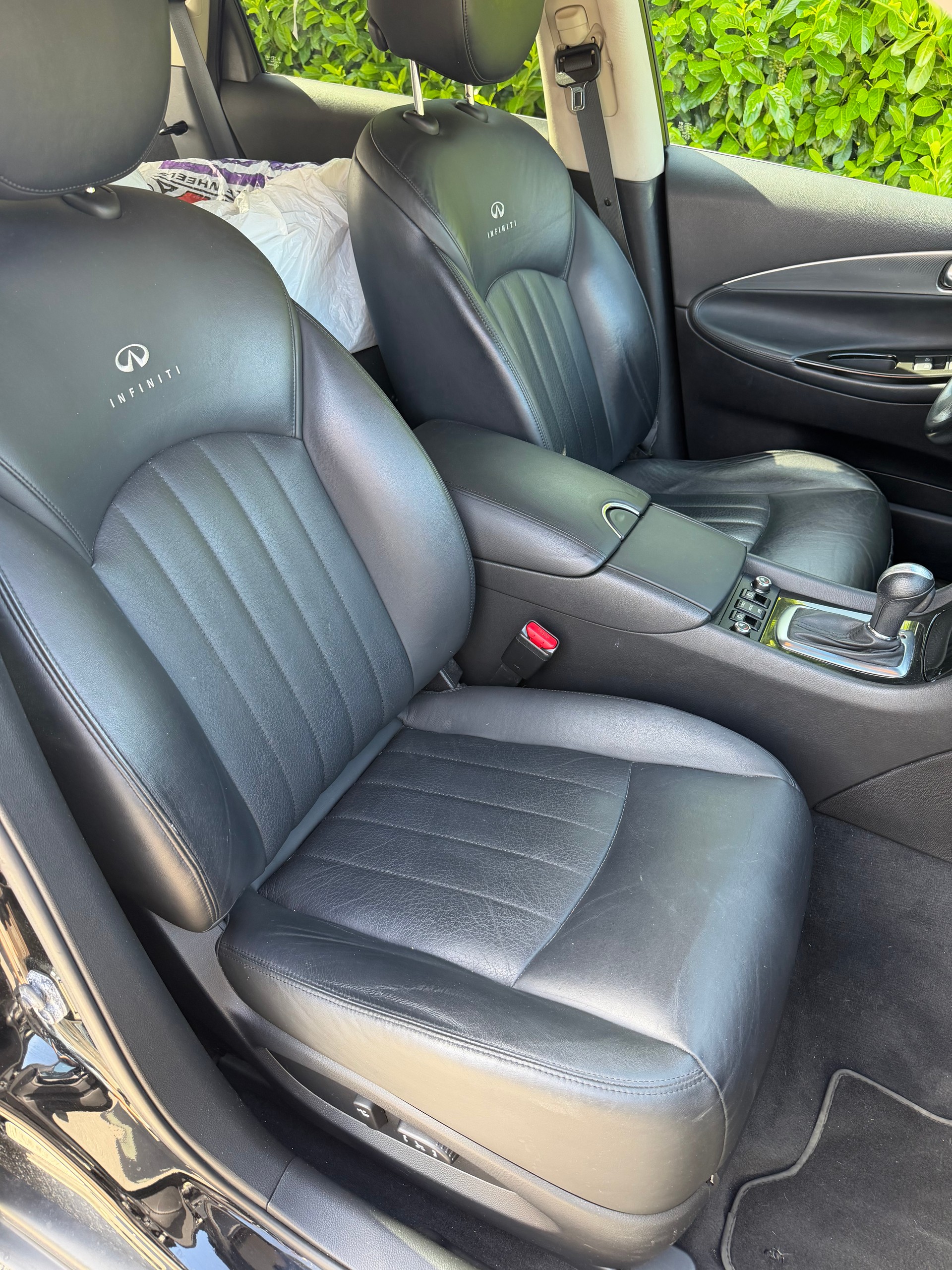 INFINITI EX37 GT AWD Automatic-image-6