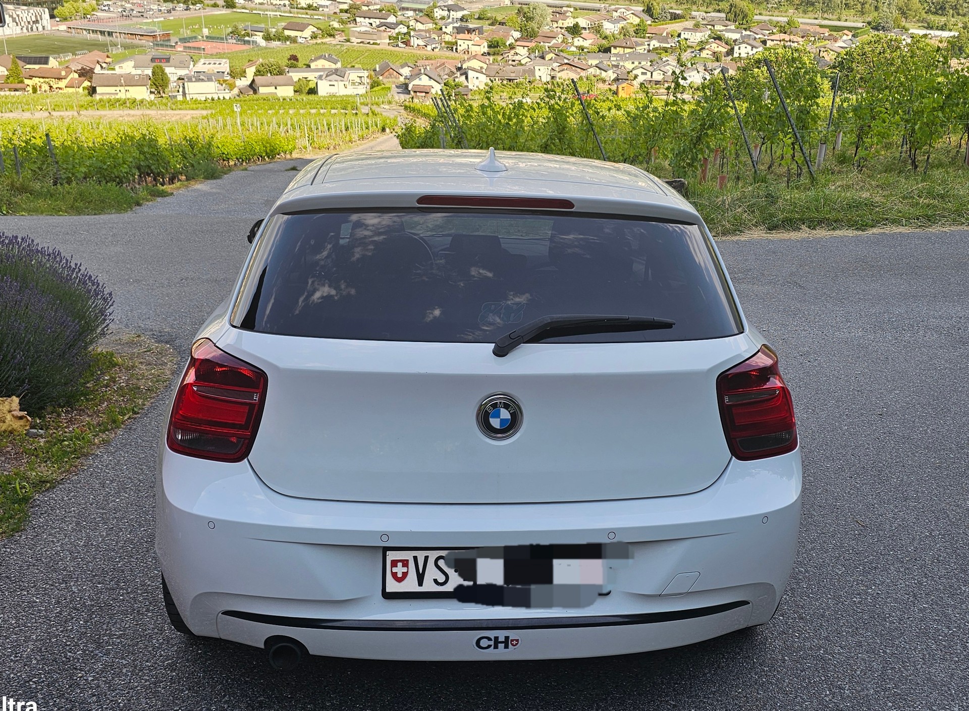 BMW 118d sport-image-1