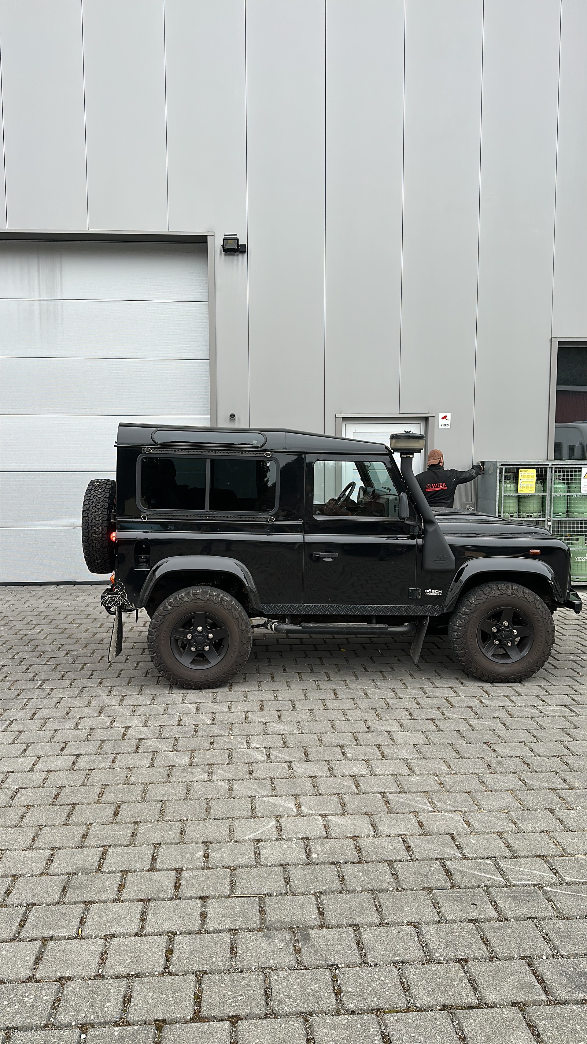 LAND ROVER 2.2 TD4 SW SE-image-4