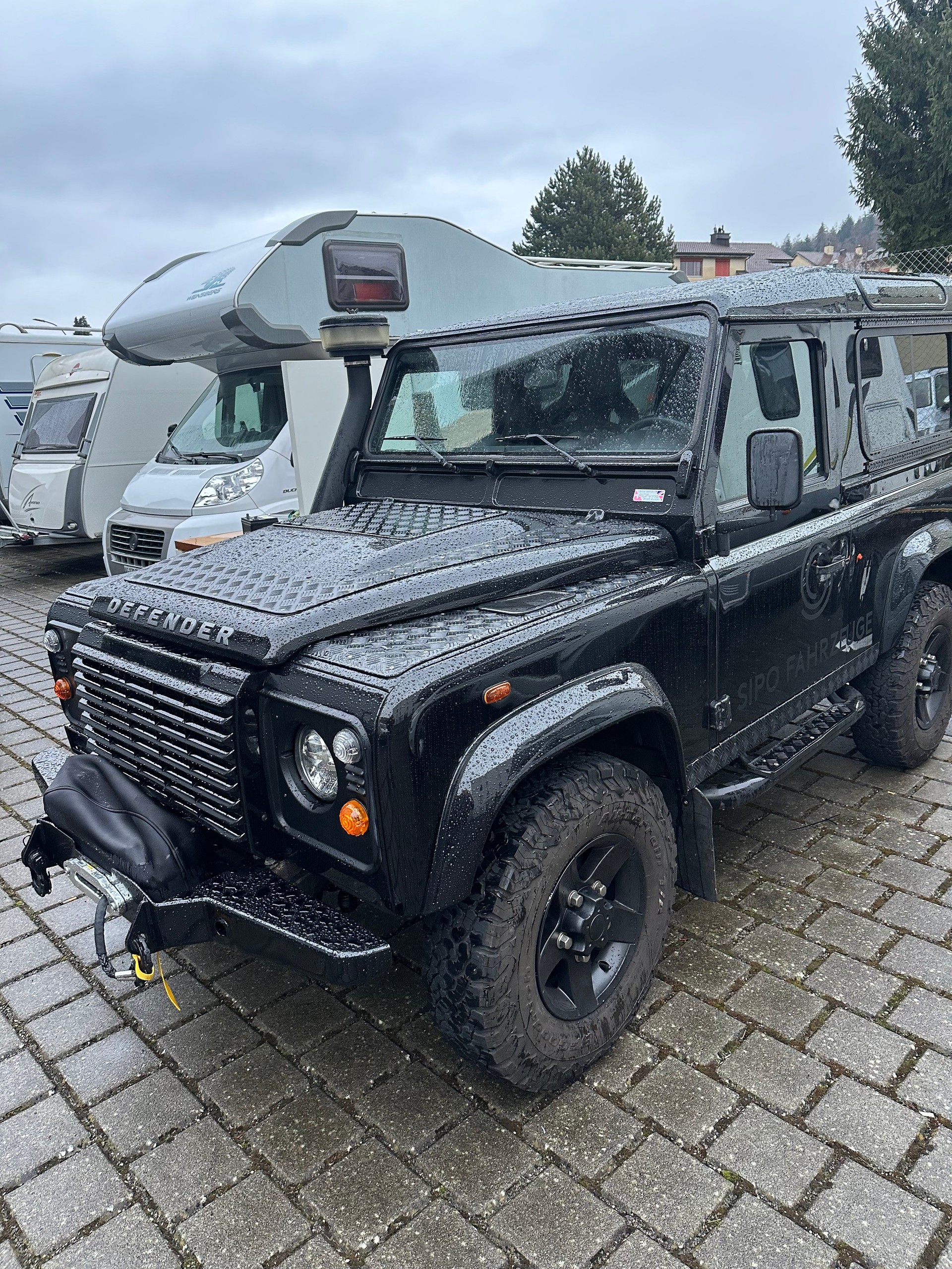 LAND ROVER 2.2 TD4 SW SE-image-0