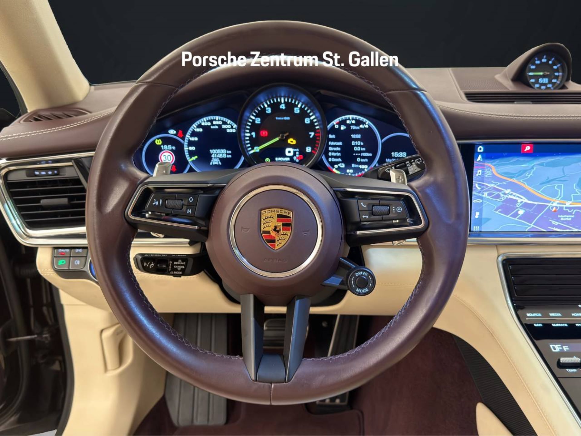 PORSCHE Panamera 4S E-Hybrid Sport Turismo-image-12