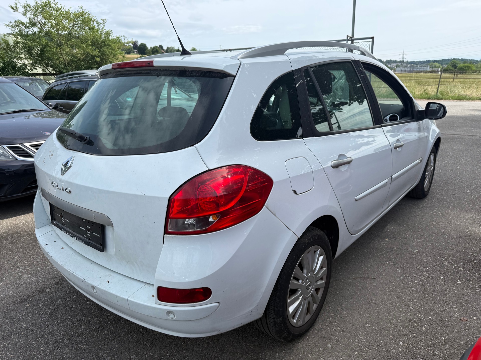RENAULT Clio Grandtour 1.2 16V Turbo Dynamique-image-5